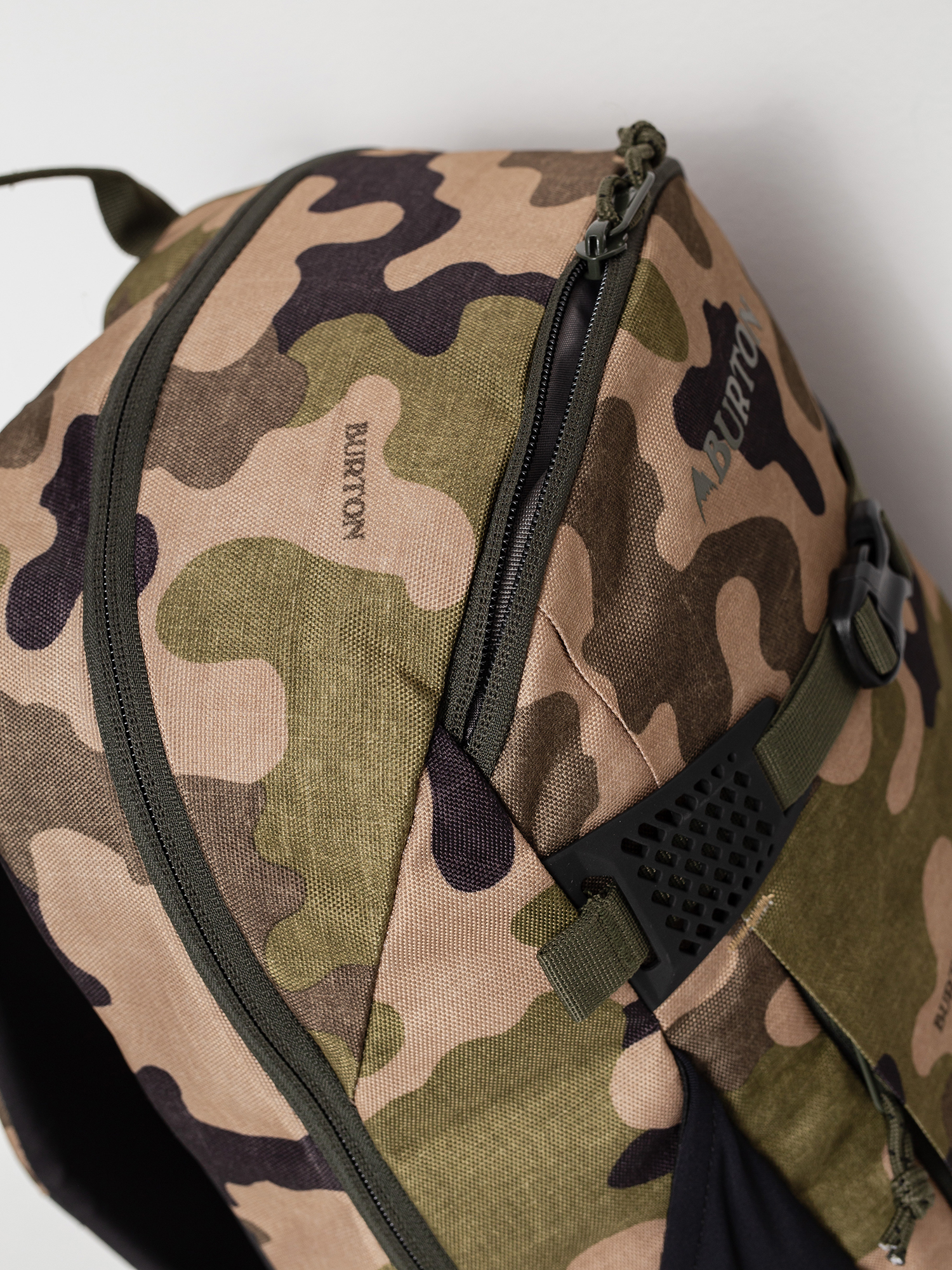 Plecak Burton Day Hiker 25L (martini olive terra camo)