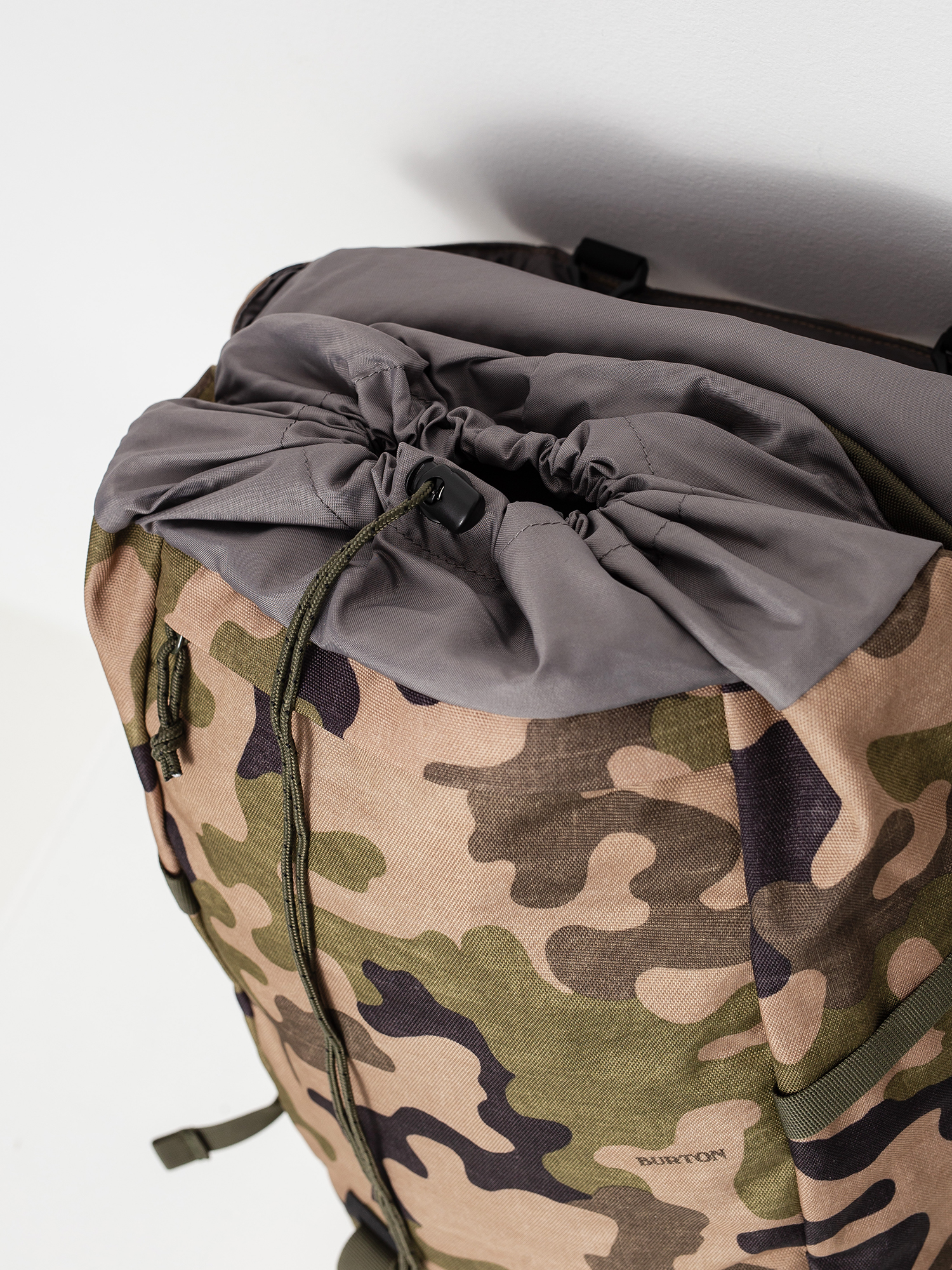 Plecak Burton Tinder 2.0 30L (martini olive terra camo)