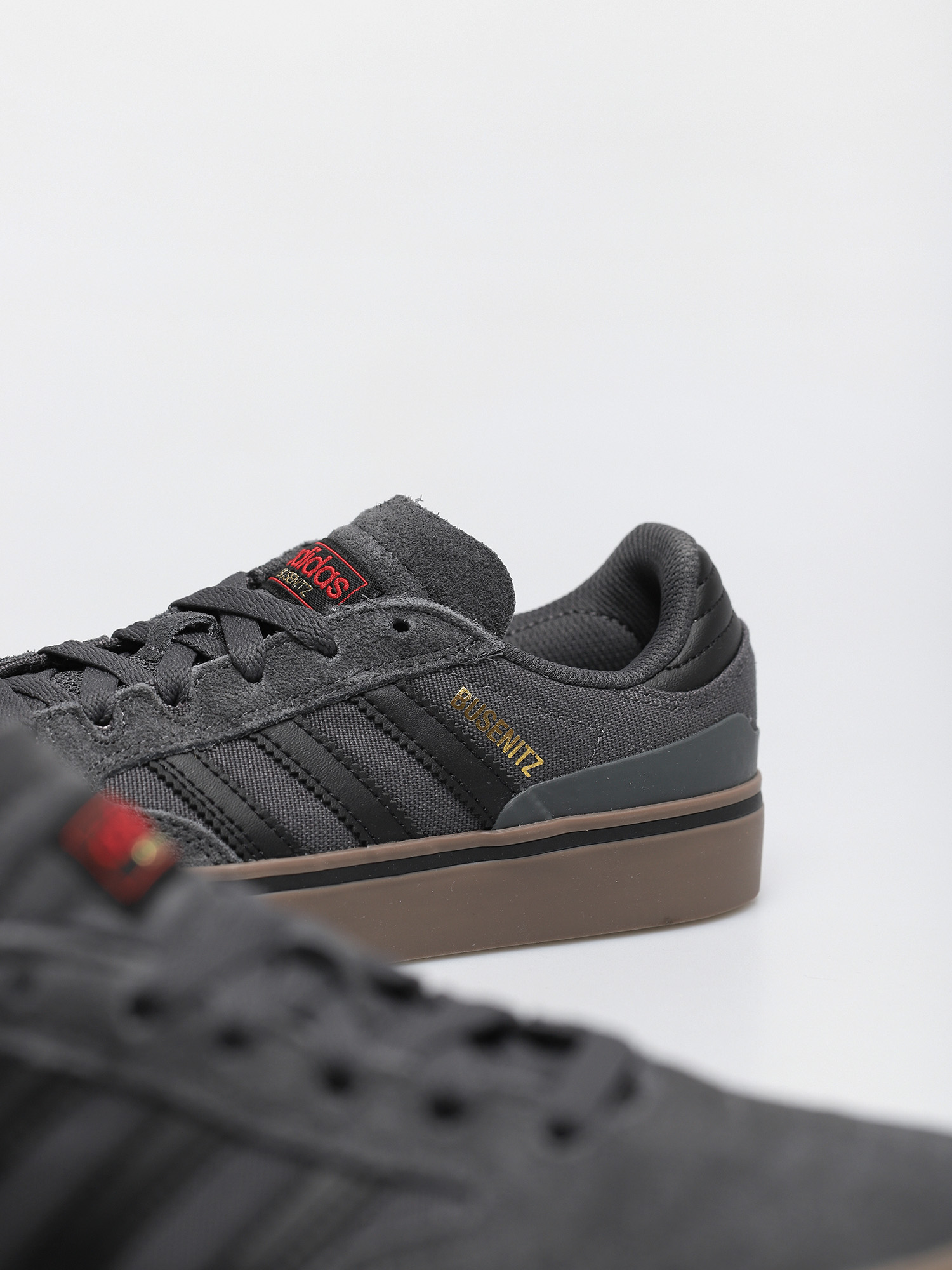 Buty adidas Busenitz Vulc II (gresix/cblack/gum5)