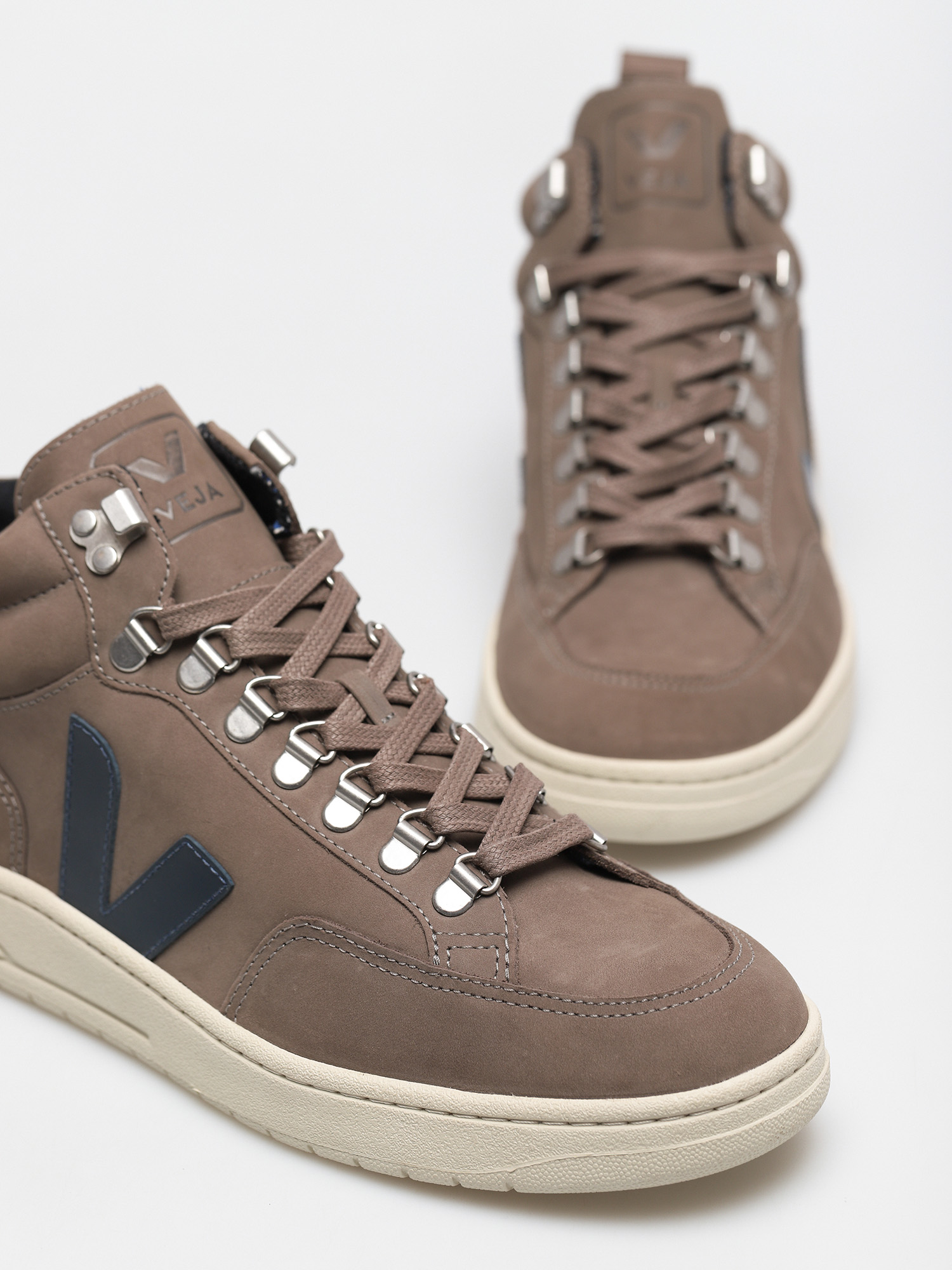 Buty Veja Roraima (nubuck moonrock nautico)