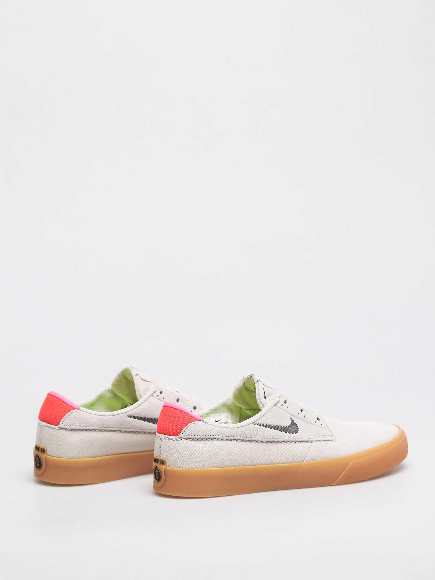 Buty Nike SB Shane T (summit white/black bright crimson)
