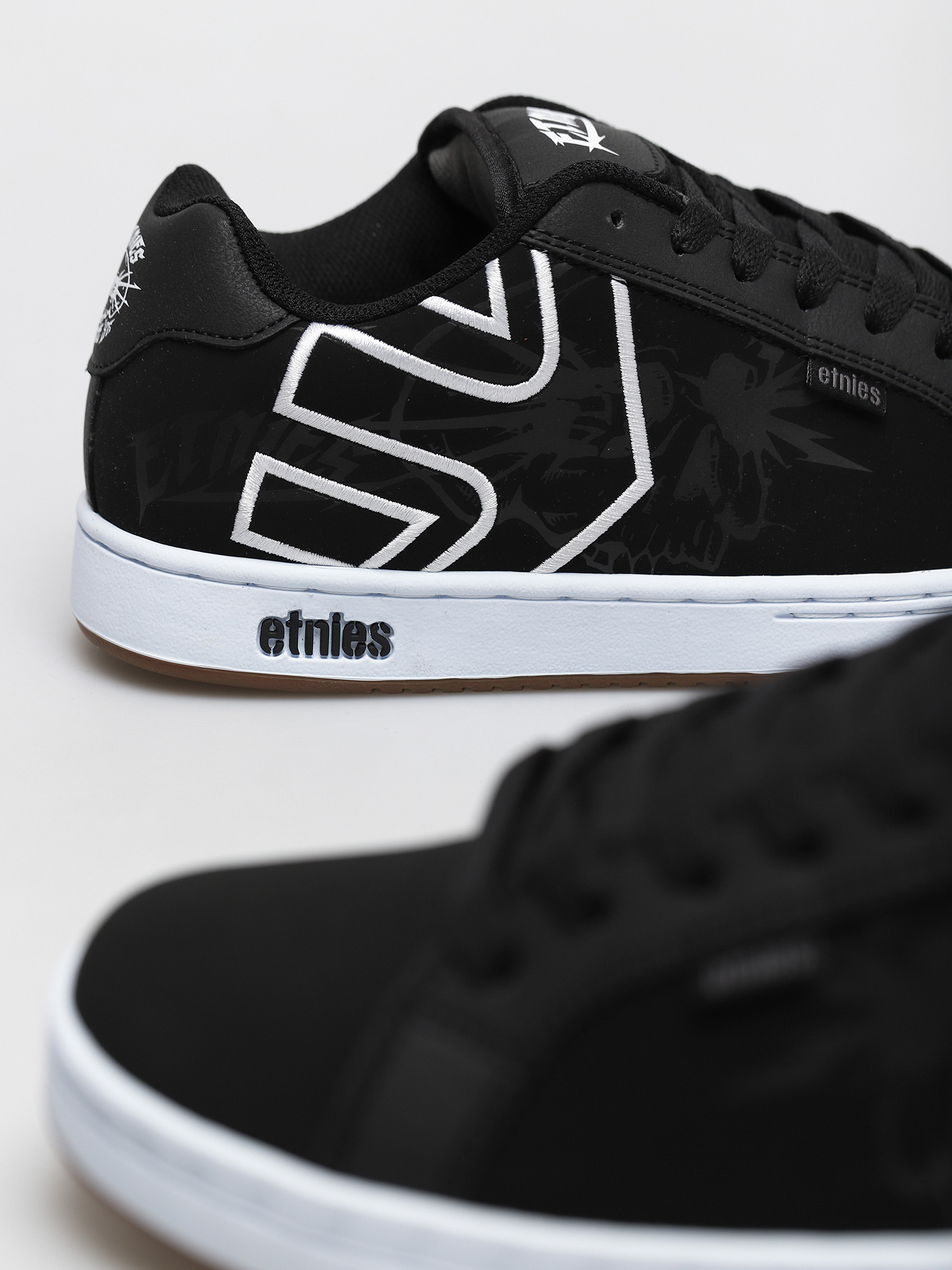 Buty Etnies Fader (black/skulls)