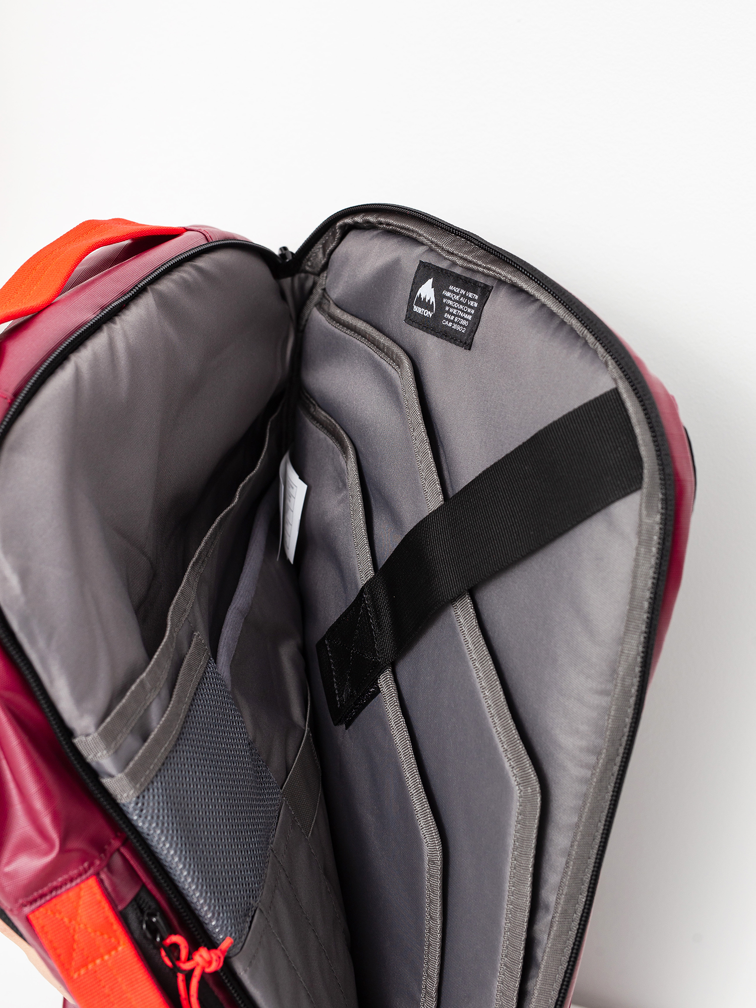 Plecak Burton Multipath Commuter 26L (mulled berry coated)