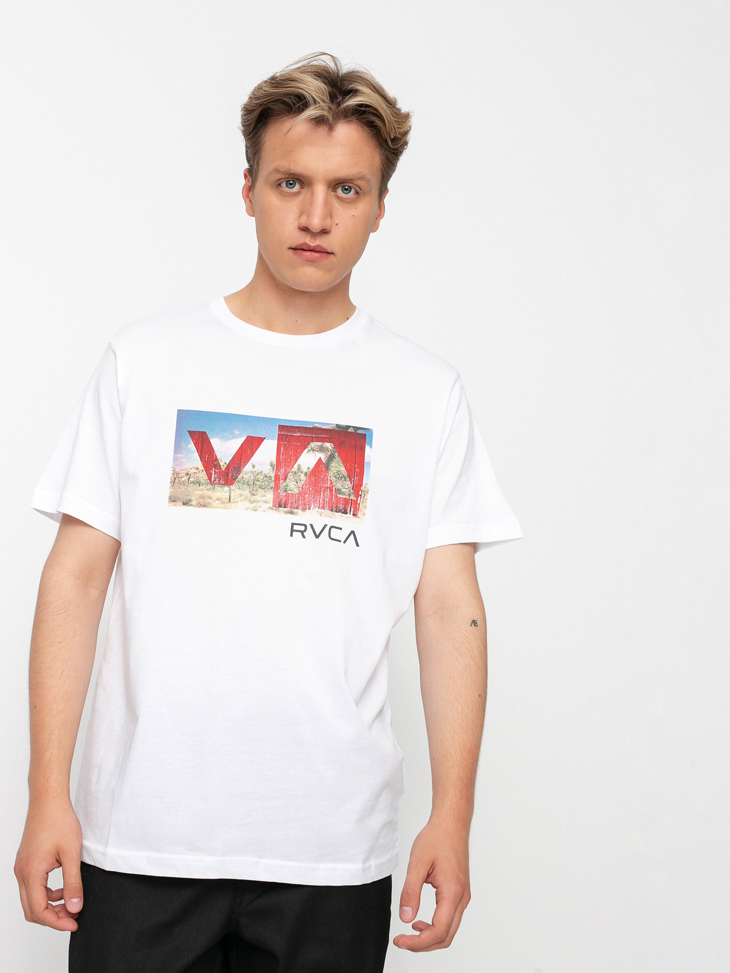 T-shirt RVCA Balance Box (white)