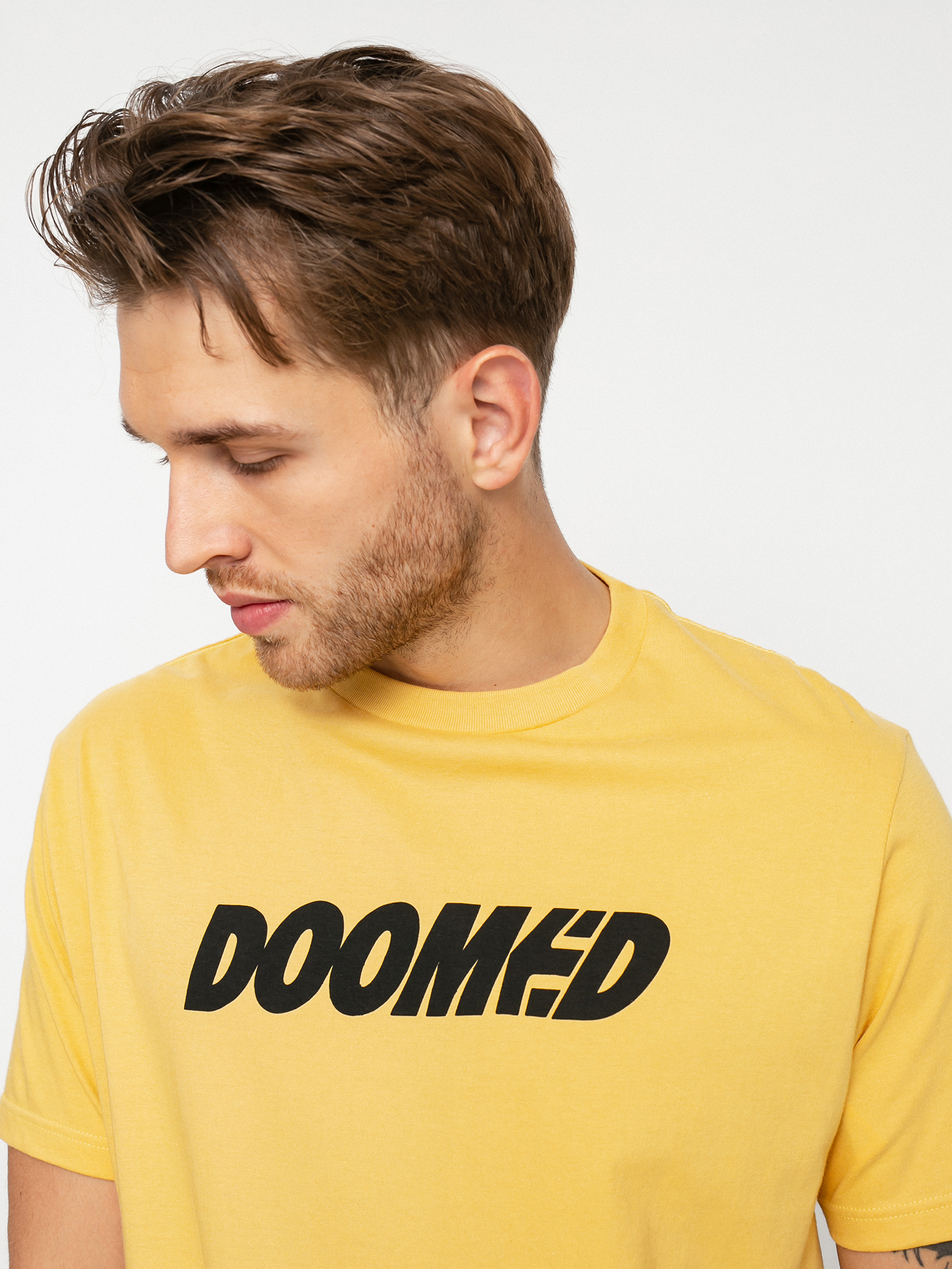 T-shirt Etnies Doomed (mustard)