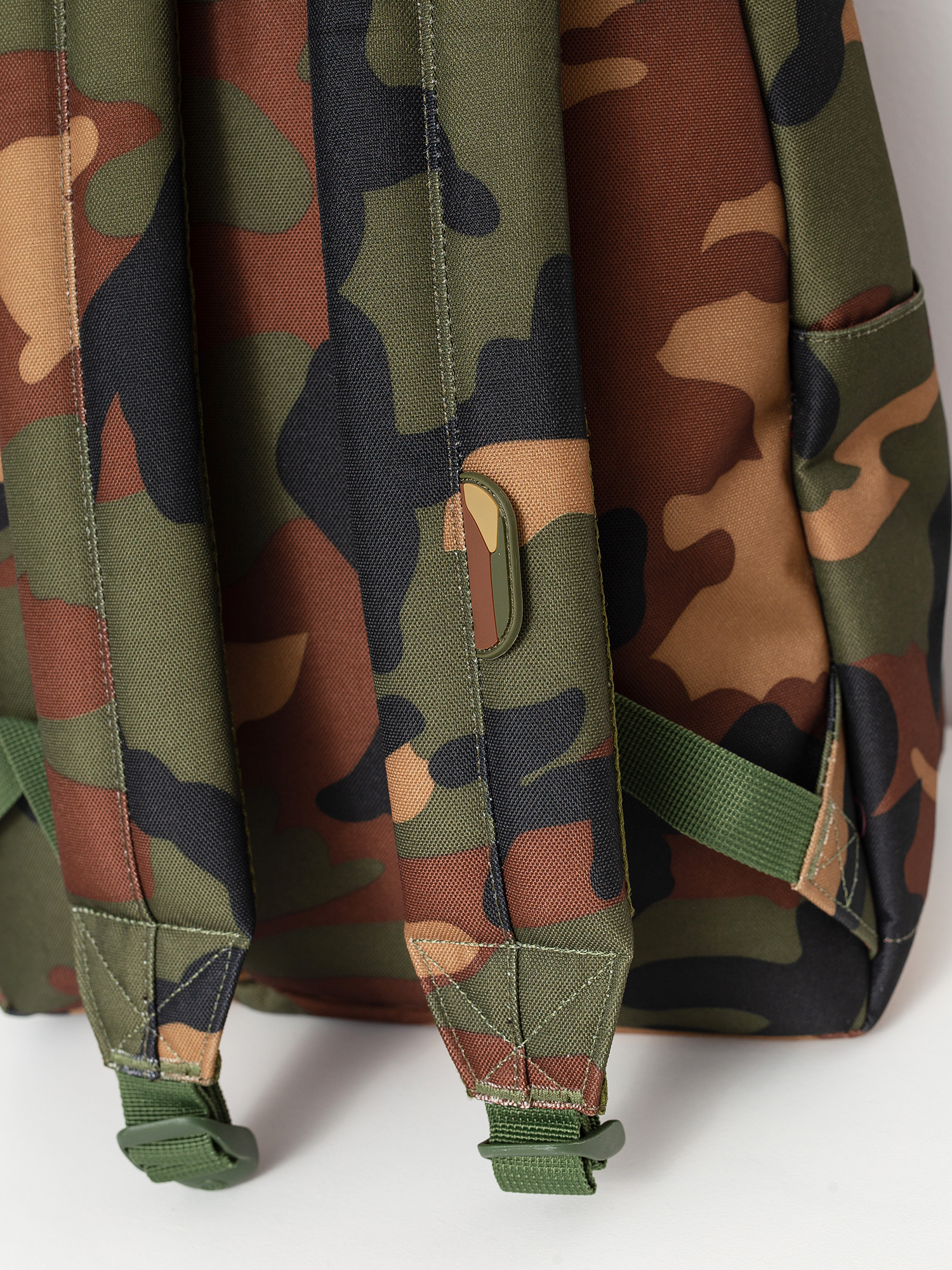 Plecak Herschel Supply Co. Miller (woodland camo)