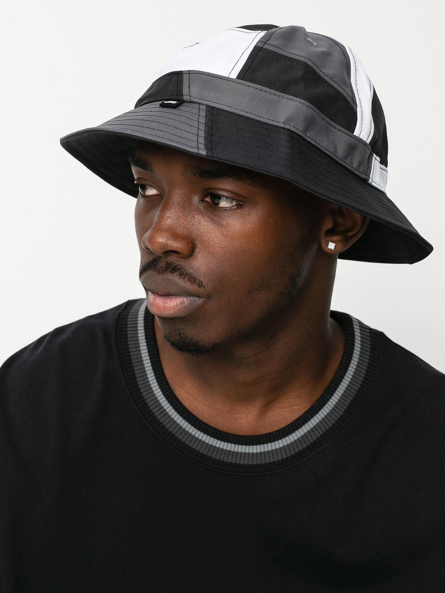 Kapelusz Nike SB Mosaic (black/white/dark grey)