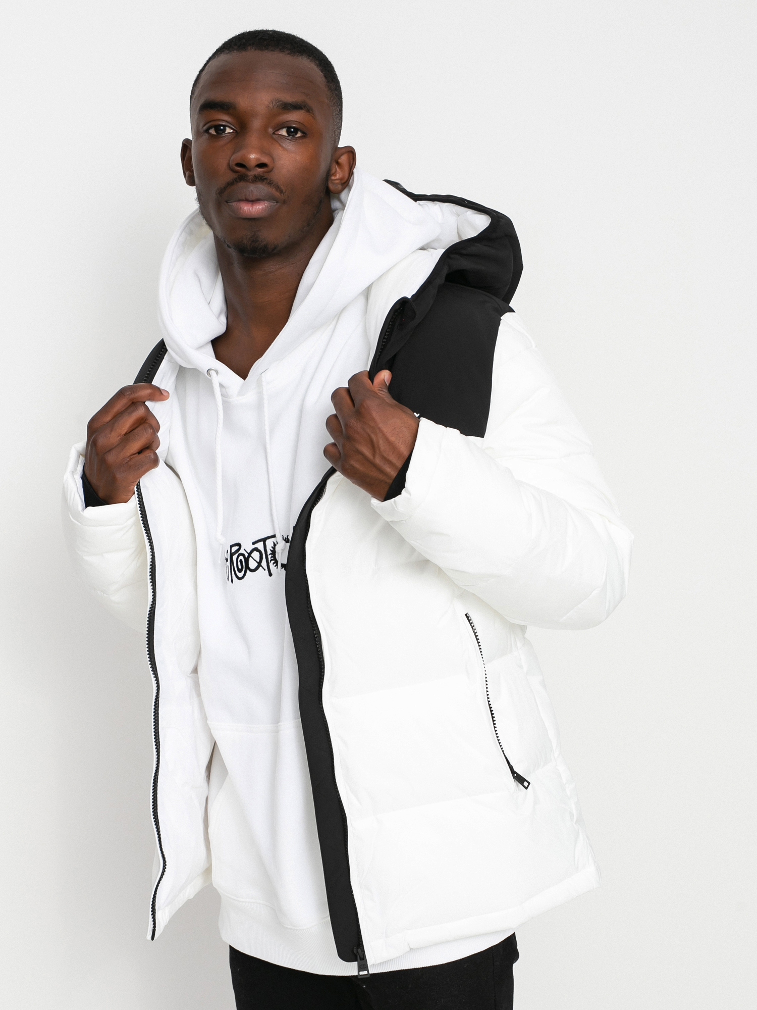 Kurtka Champion Legacy Hooded Jacket 216652 (wht/nbk)