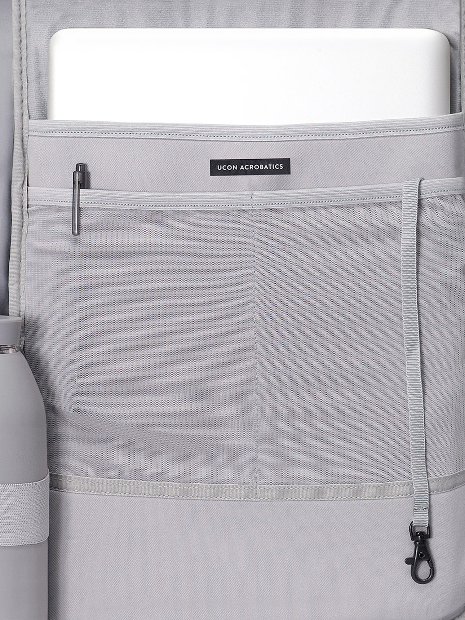 Plecak Ucon Acrobatics Jasper Lotus (black/dark grey)