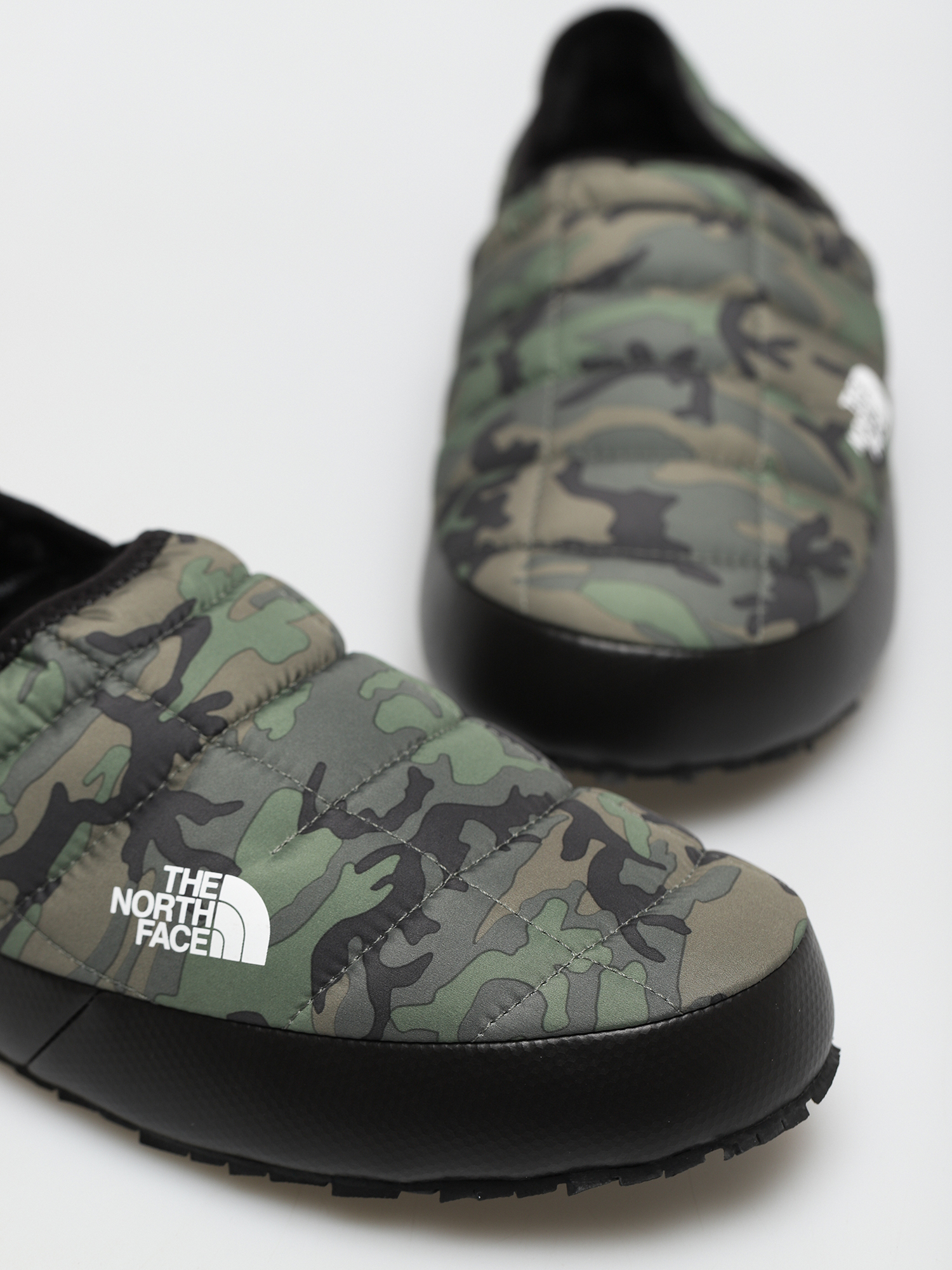 Buty The North Face Thermoball Traction Mule V (thymbrushwdcamoprint/thym)
