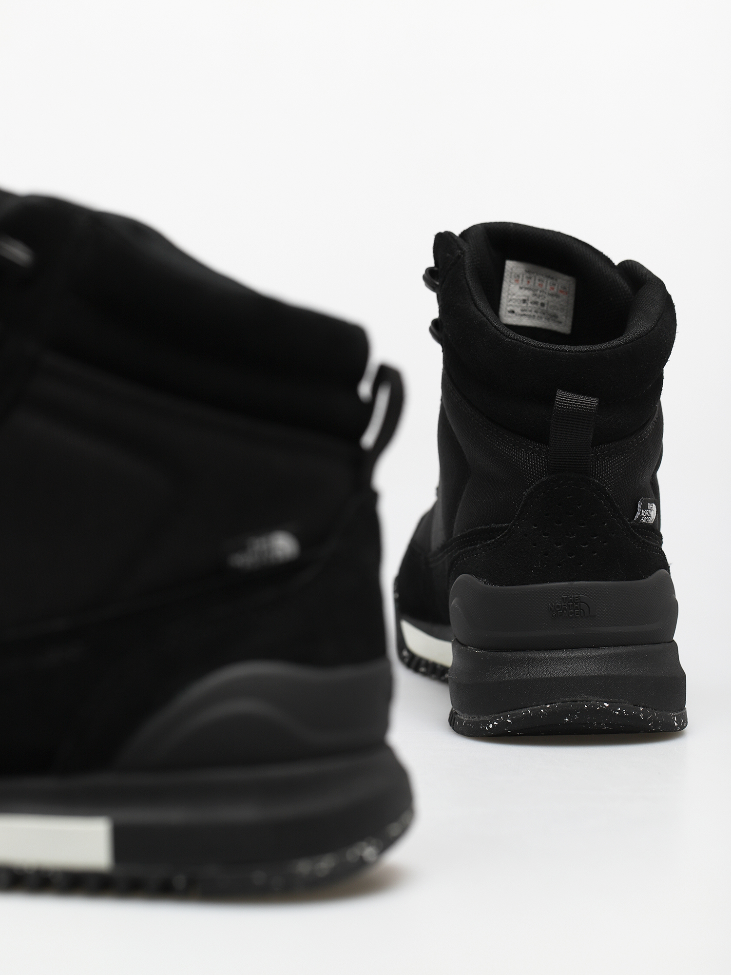 Buty The North Face Back To Berkeley III Textile Wp (tnf black/tnf white)