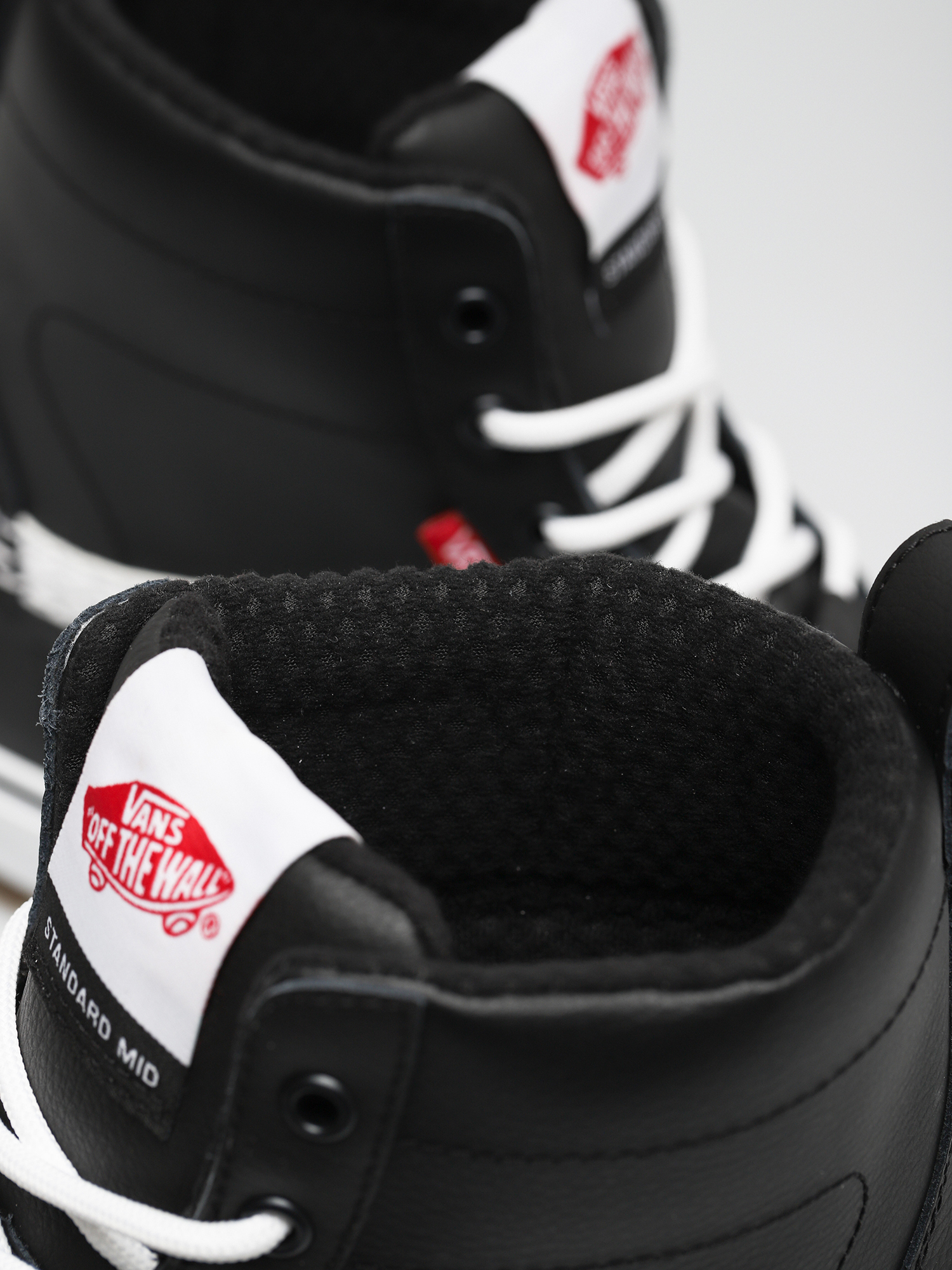 Buty Vans Standard Mid Snow MTE (black/white)