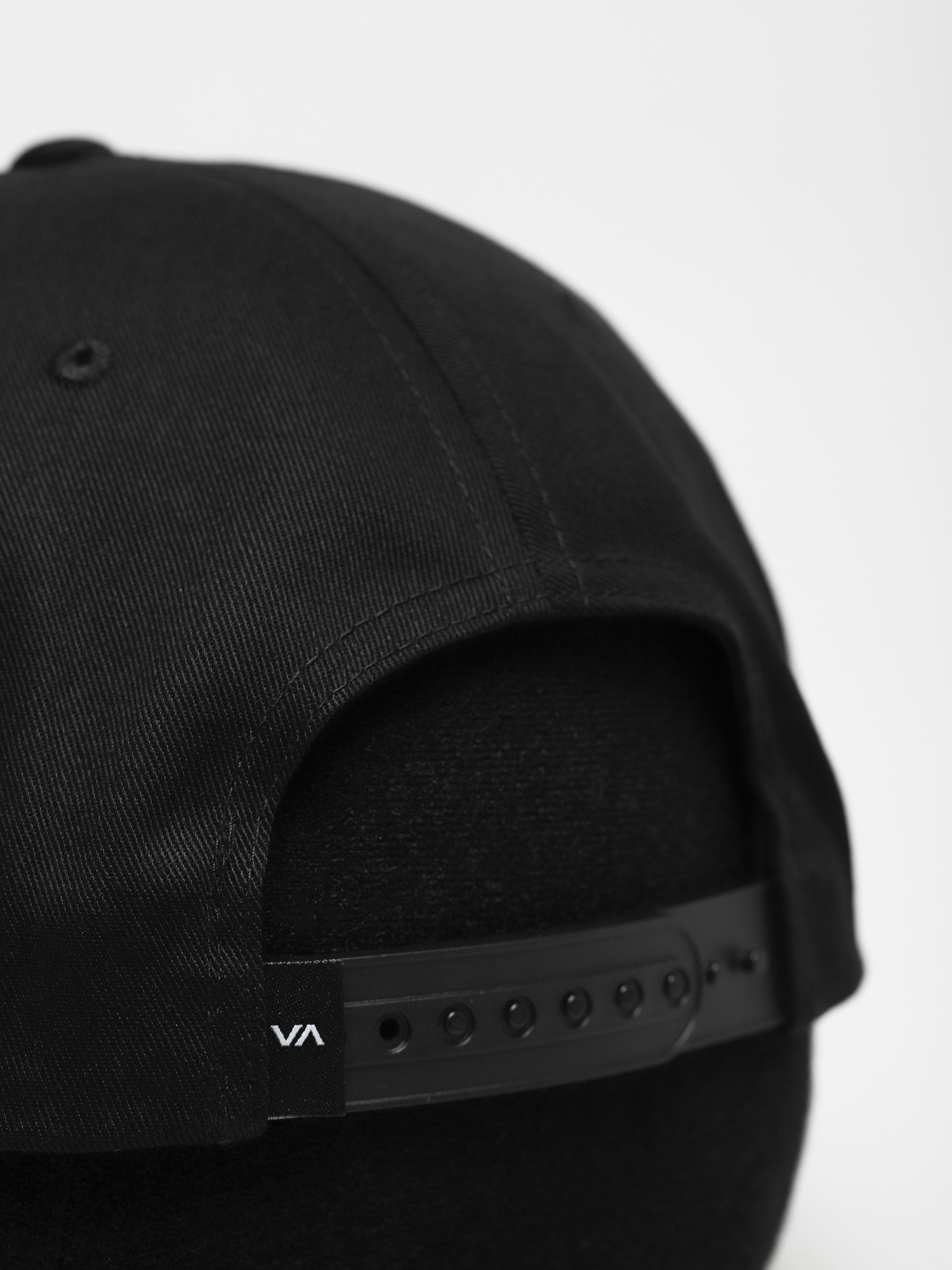 Czapka z daszkiem RVCA Elm Snapback (black)