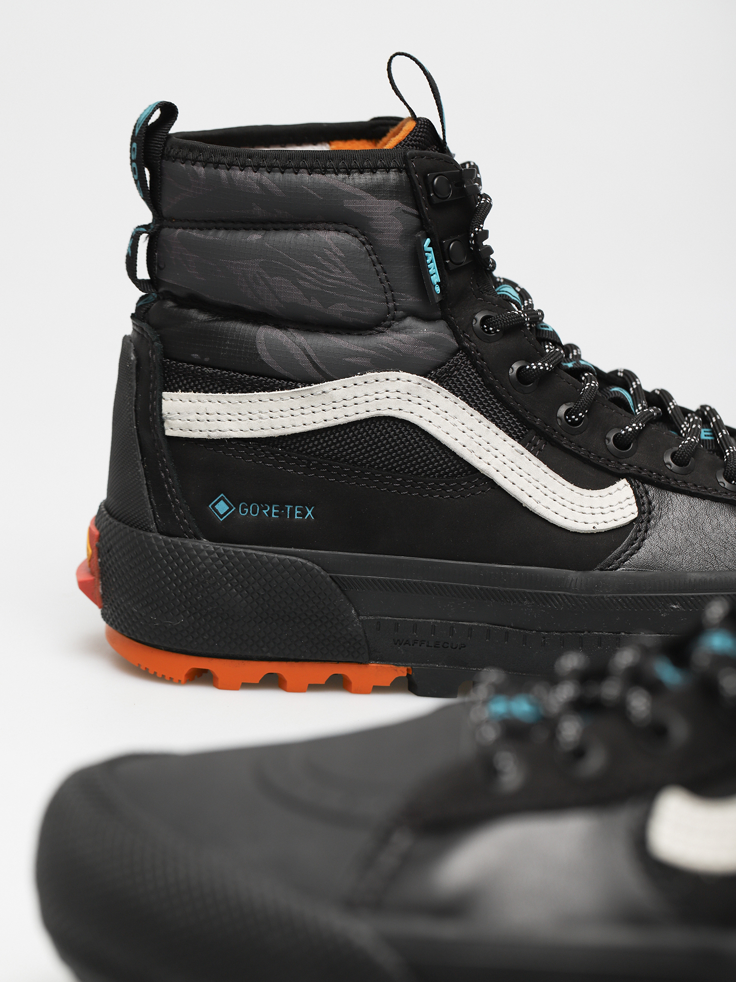 Buty Vans Sk8 Hi Gore Tex MTE 3 (tiger camo/black)