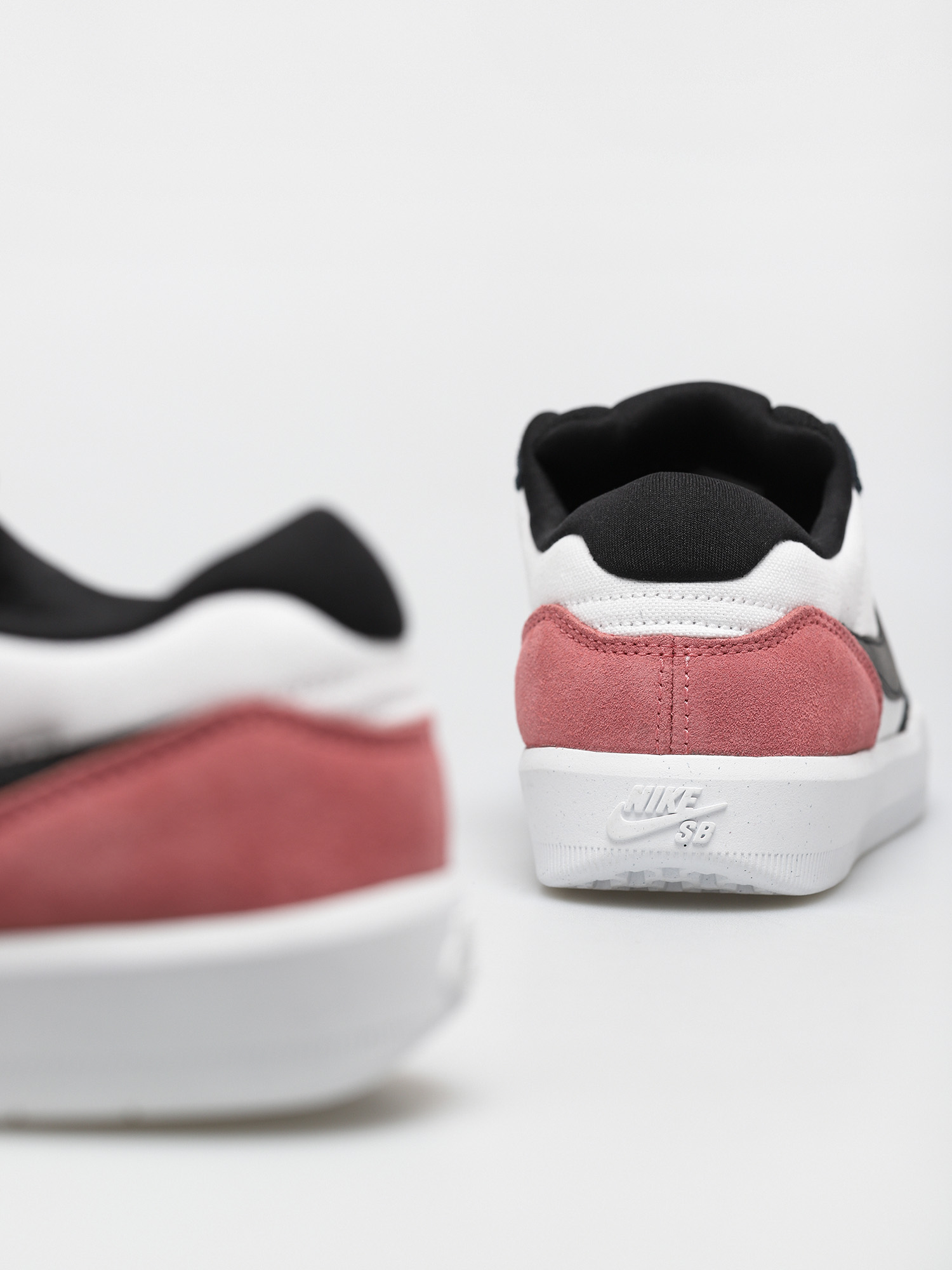 Buty Nike SB Force 58 (pink salt/black white black)