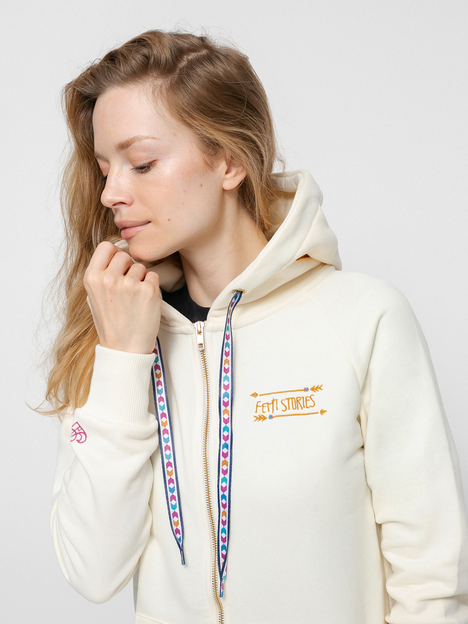 Bluza z kapturem Femi Stories Andel ZHD Wmn (ecr)