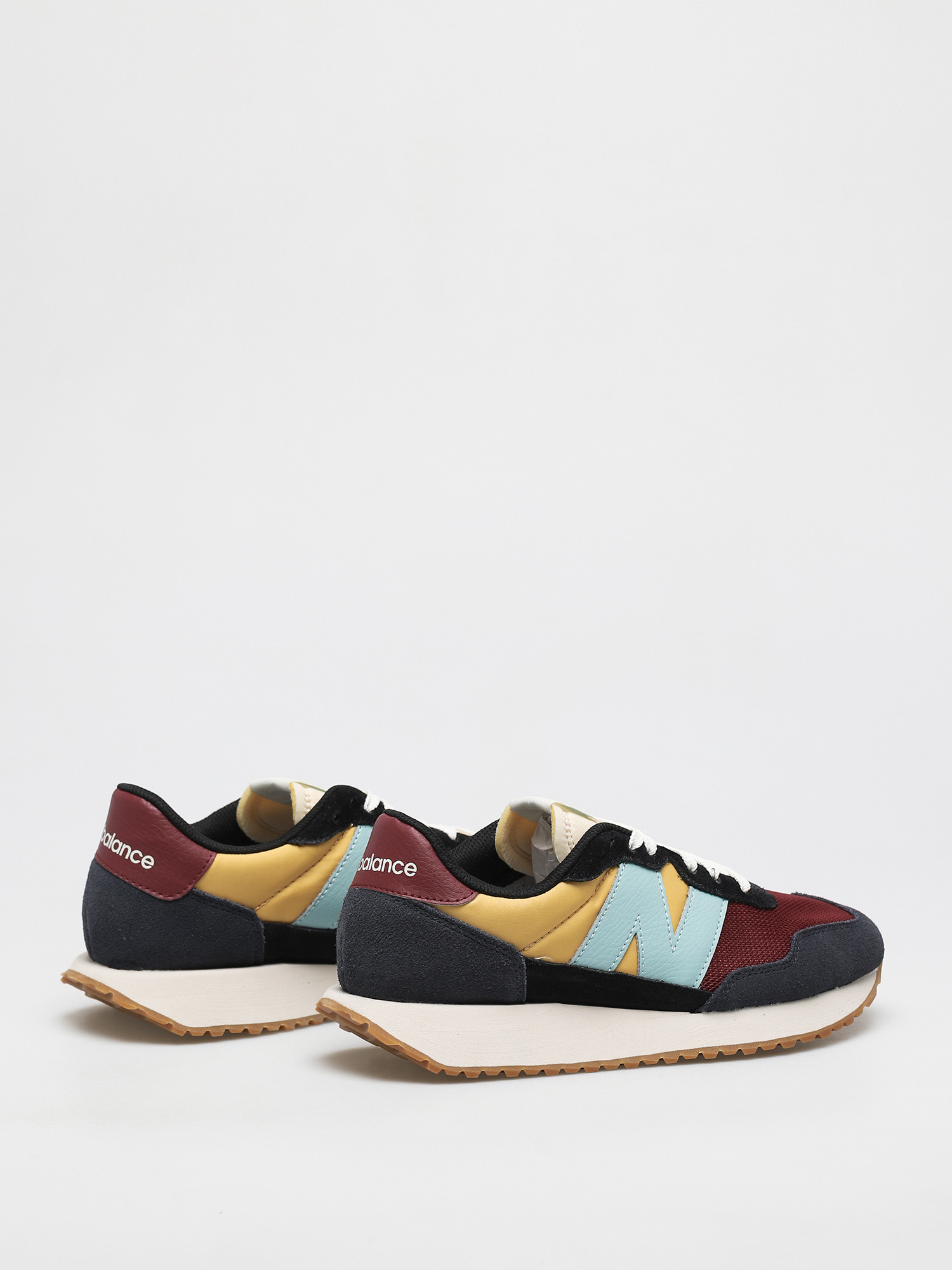 Buty New Balance 237 (outer space)
