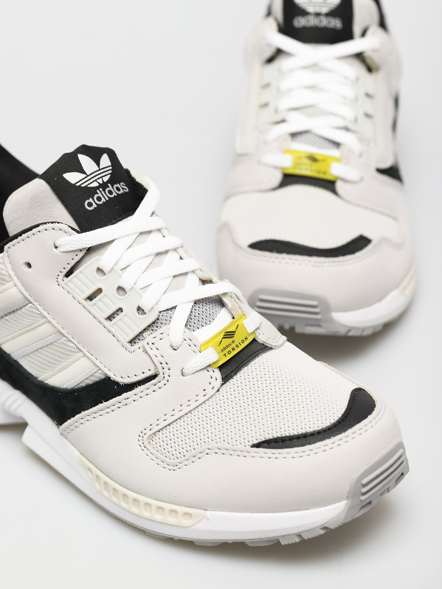 Buty adidas Originals Zx 8000 (crywht/cwhite/cblack)
