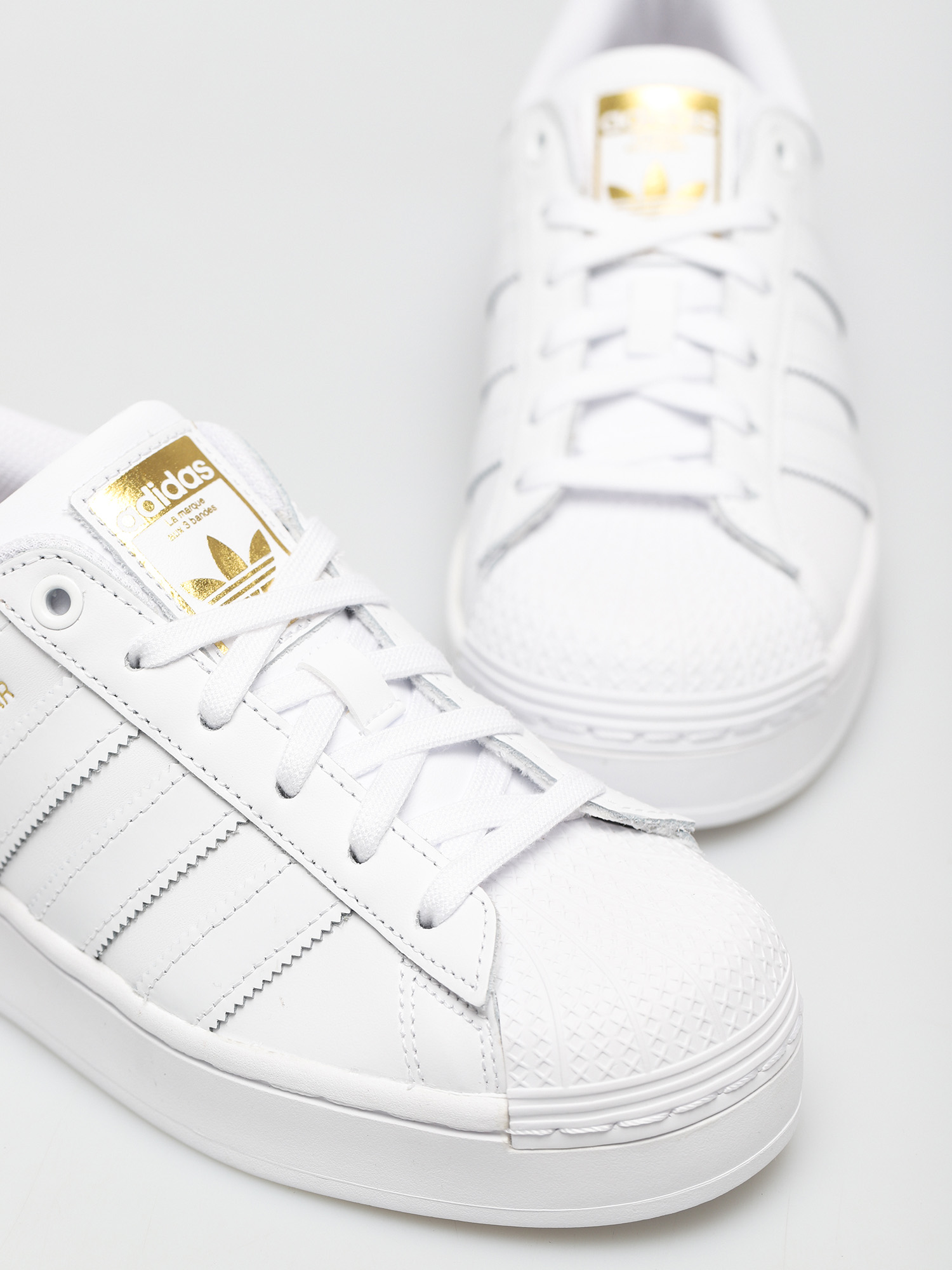 Buty adidas Originals Superstar Bold Wmn (ftwwht/ftwwht/goldmt)