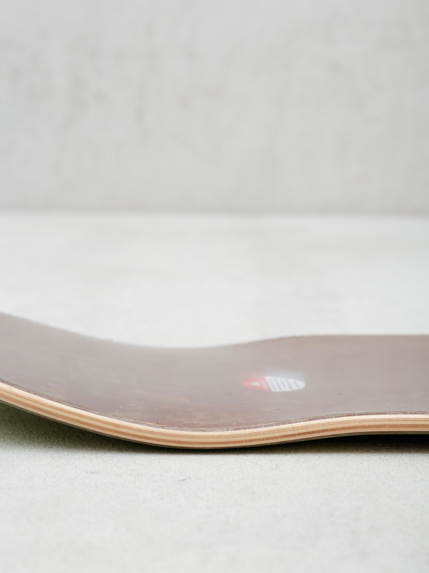 Deck Magenta Power Plant Board By Fox (light green)