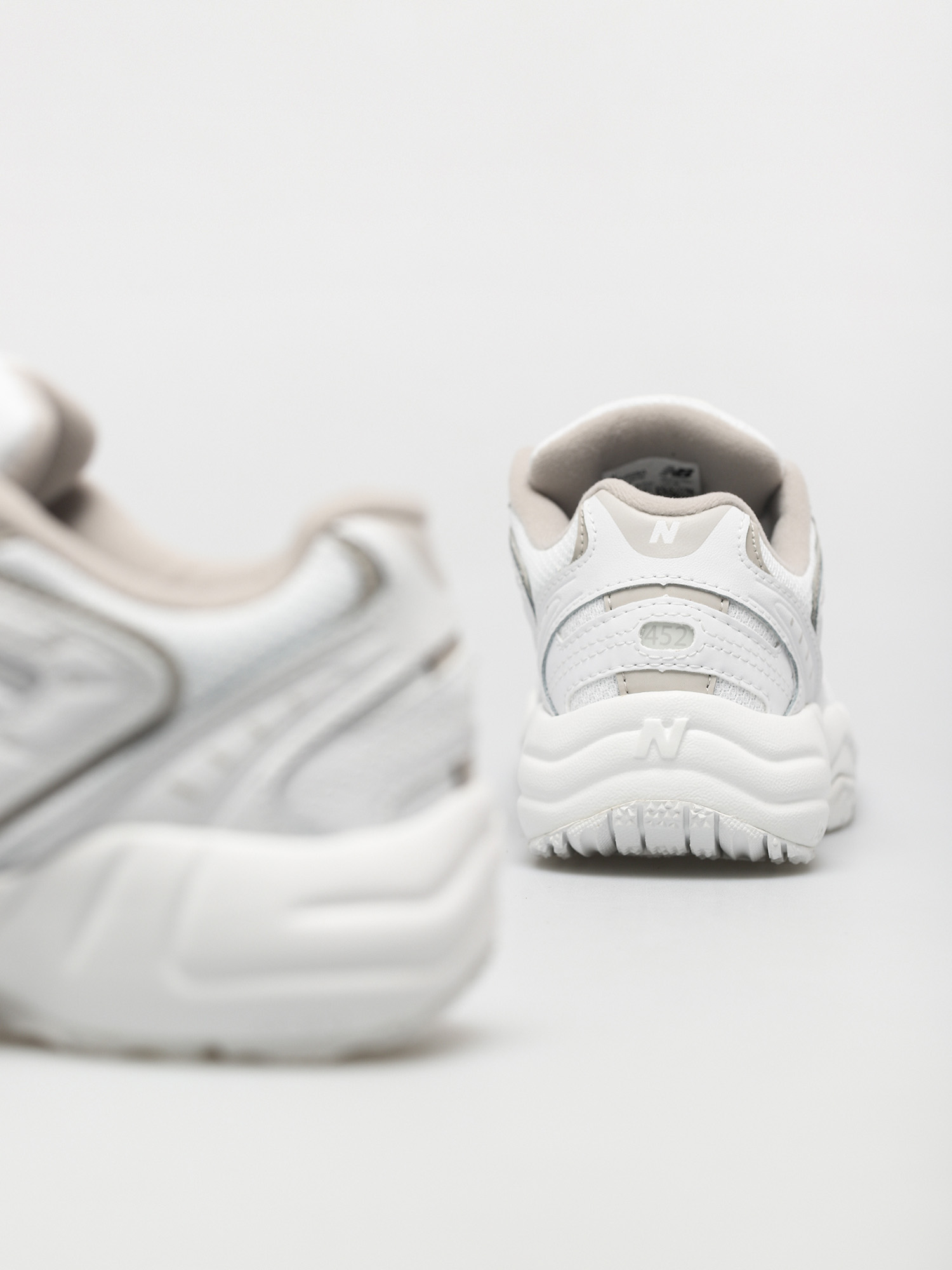 Buty New Balance X452 Wmn (white/grey)