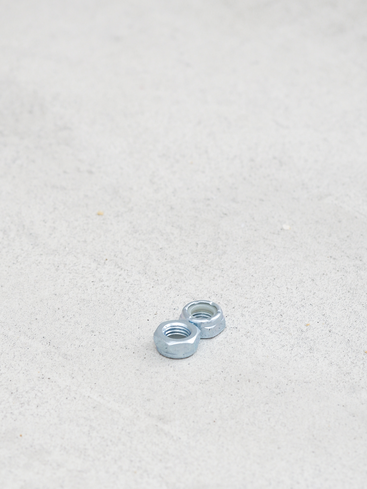 Nakrętki Independent Axle Nuts (silver)