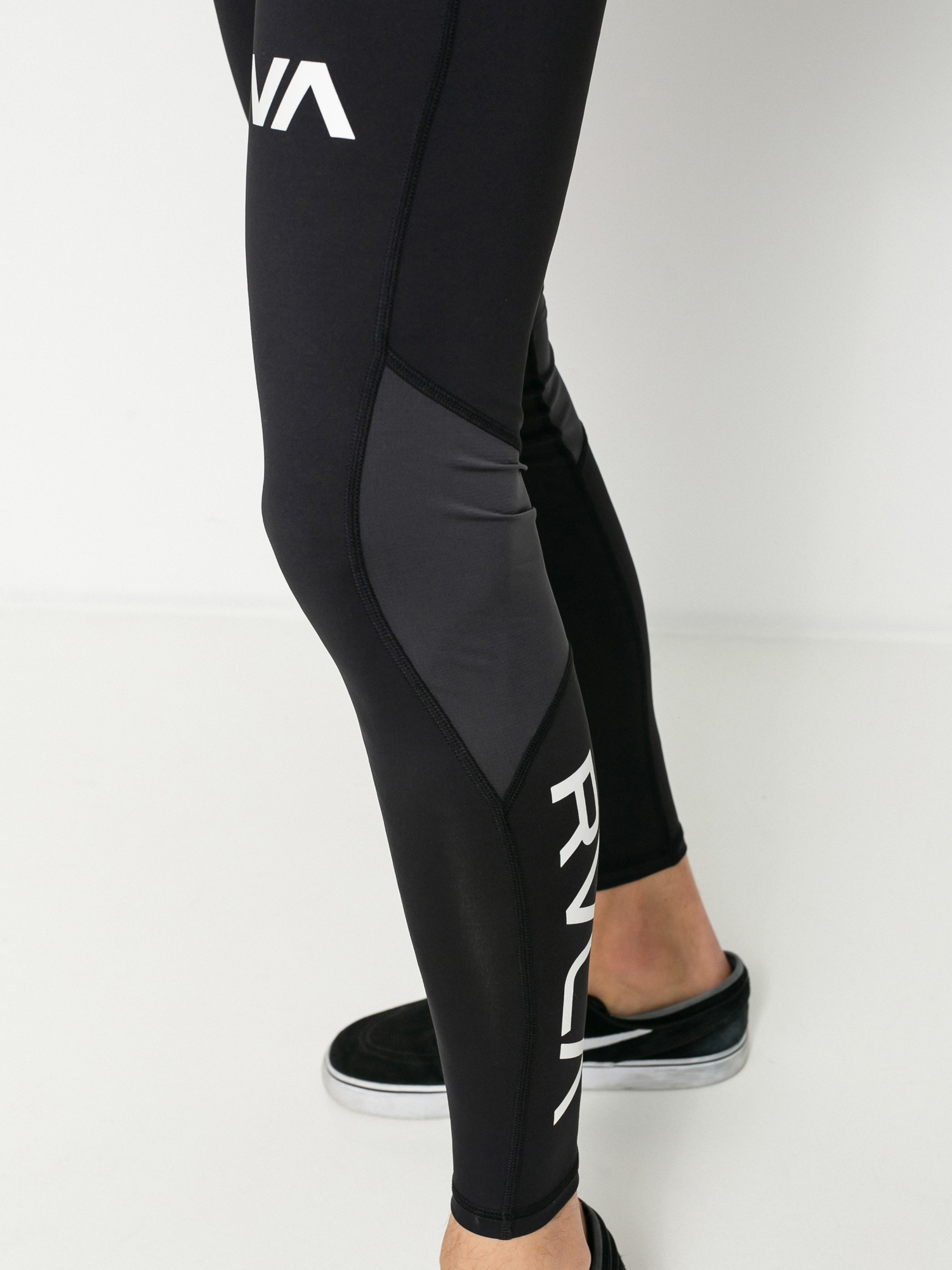 Spodnie RVCA Compression Lycra (black)