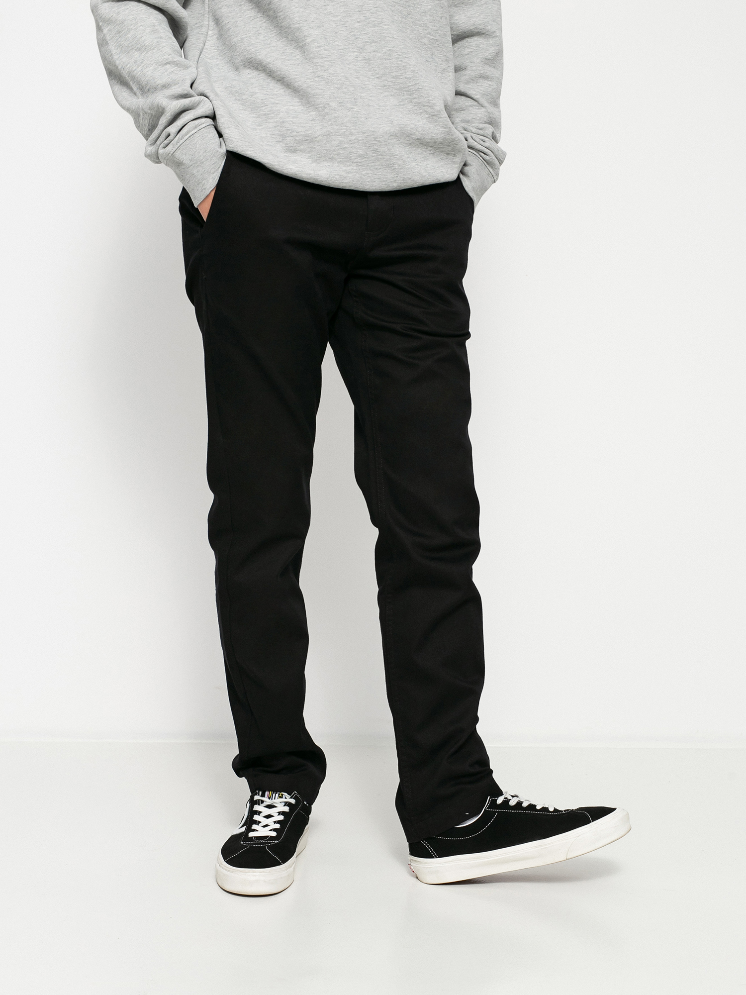 Spodnie Vans Authentic Chino Slim (black)