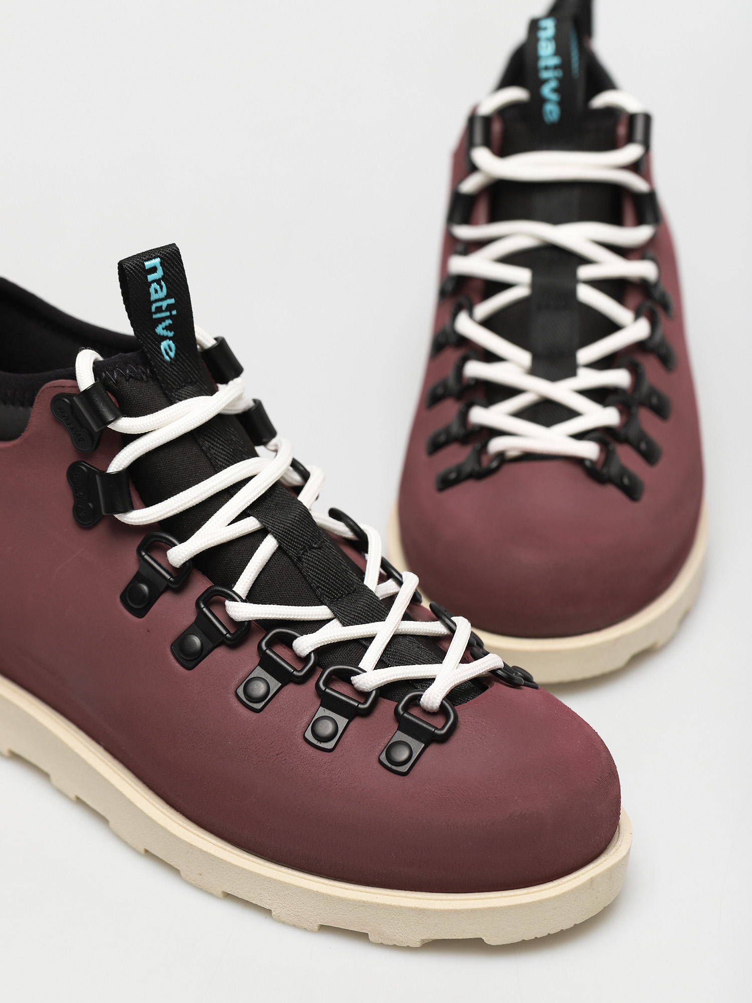 Buty zimowe Native Fitzsimmons Citylite (cavalier red/bone white/jiffy liner)