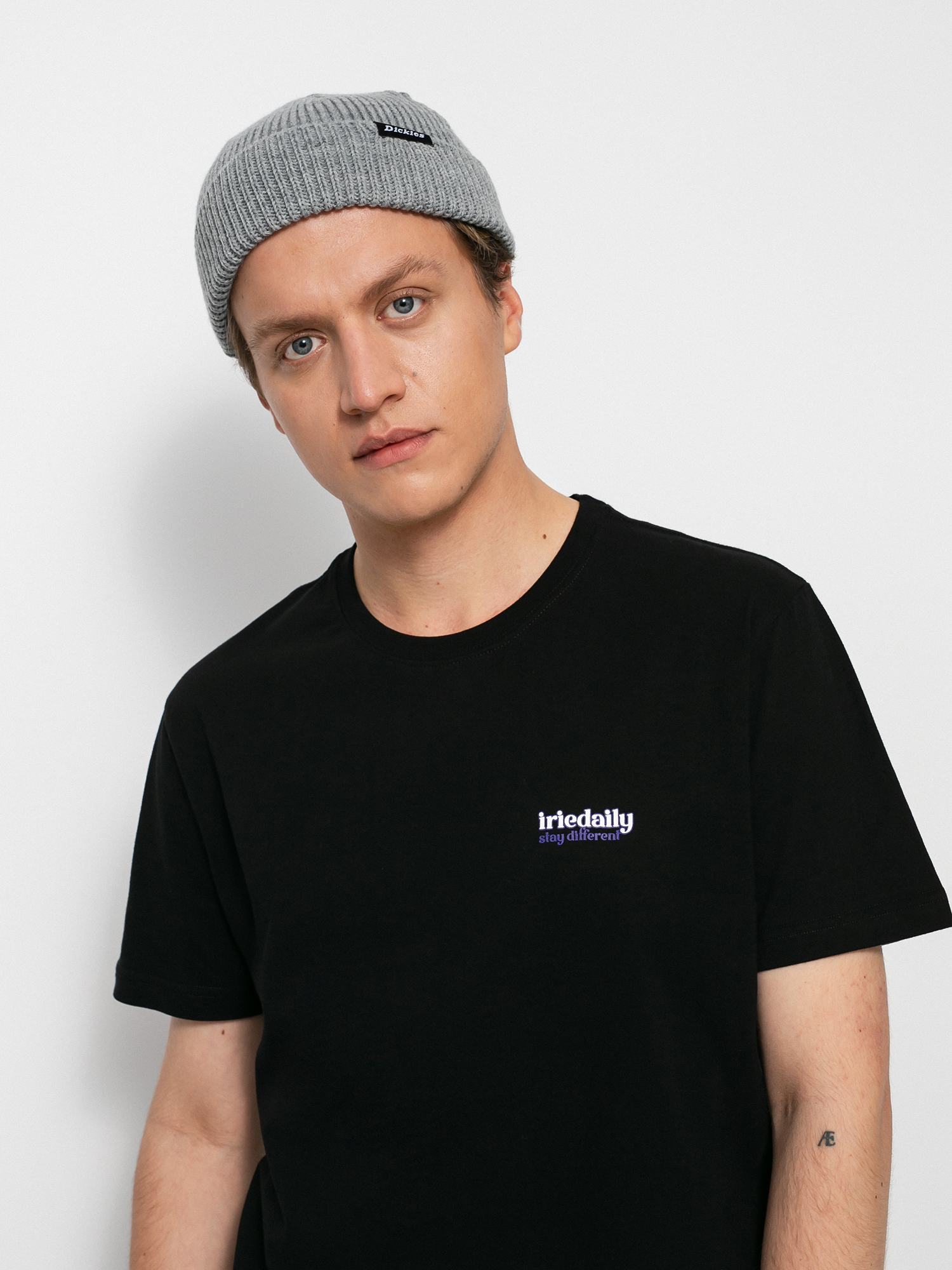T-shirt Iriedaily City Camping (black)