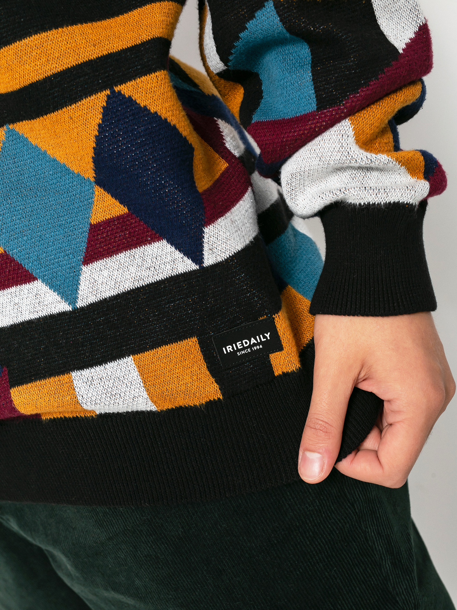 Sweter Iriedaily Shufflemania (cara black)