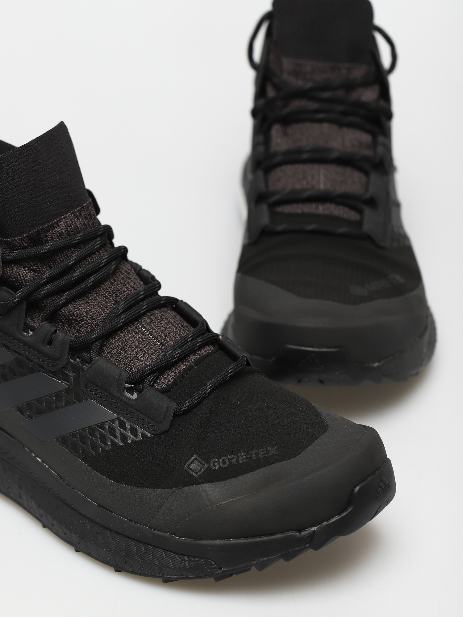Buty adidas Originals Terrex Free Hiker Gtx (cblack/carbon/ftwwht)
