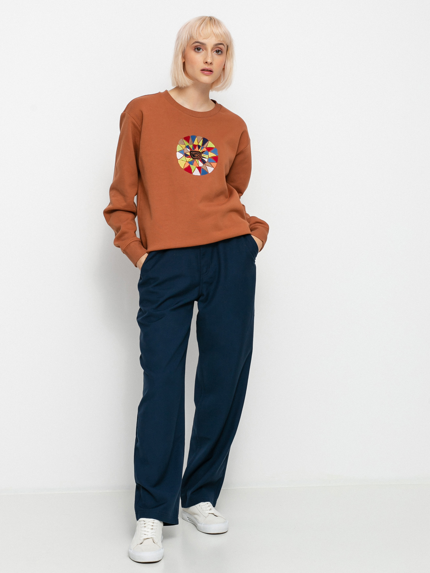 Spodnie Vans Skate Elastic Wmn (dress blues)
