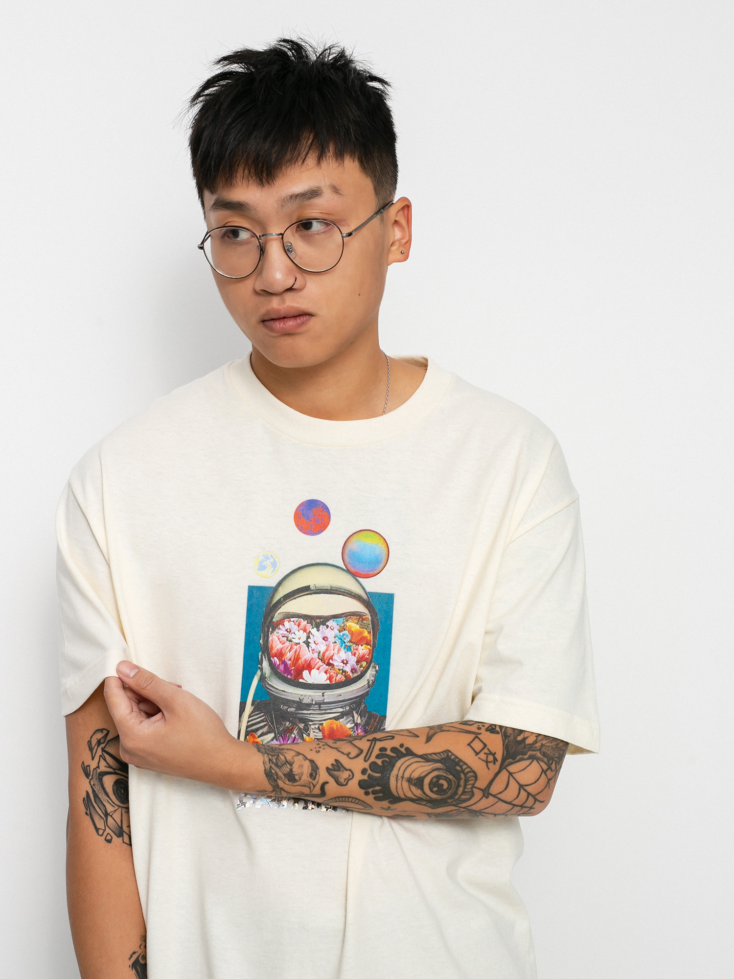 T-shirt Primitive Contact (cream)