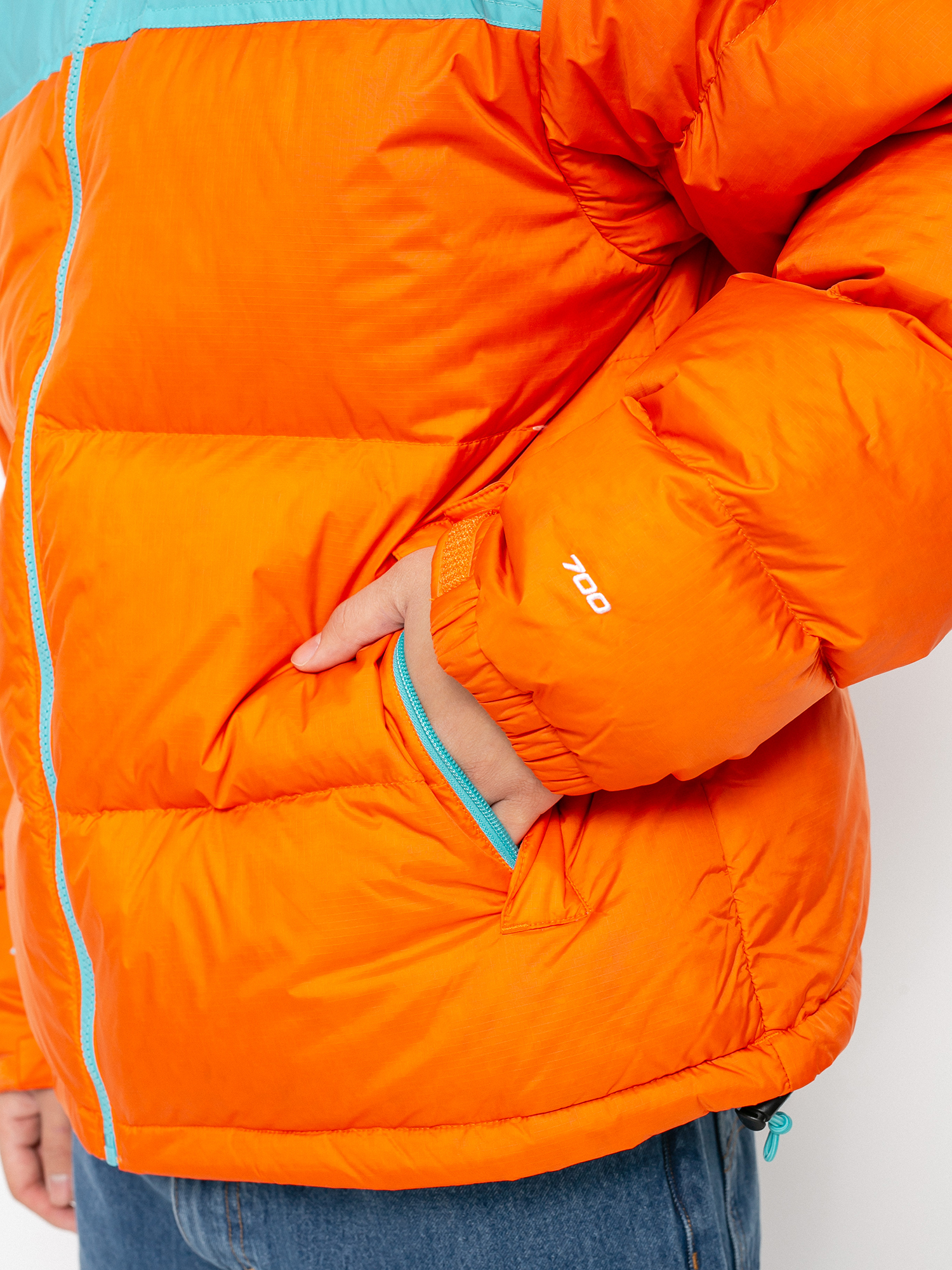 Kurtka The North Face 1996 Retro Nuptse (red orange/transantarctic blue)