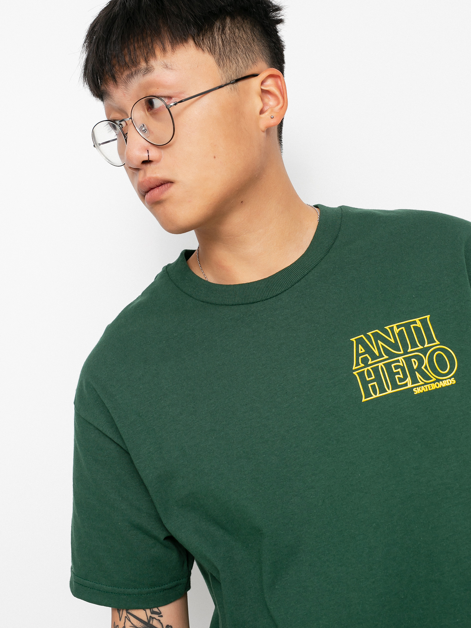 T-shirt Antihero Lil Black Hero Outline (forrest green w/yellow print)