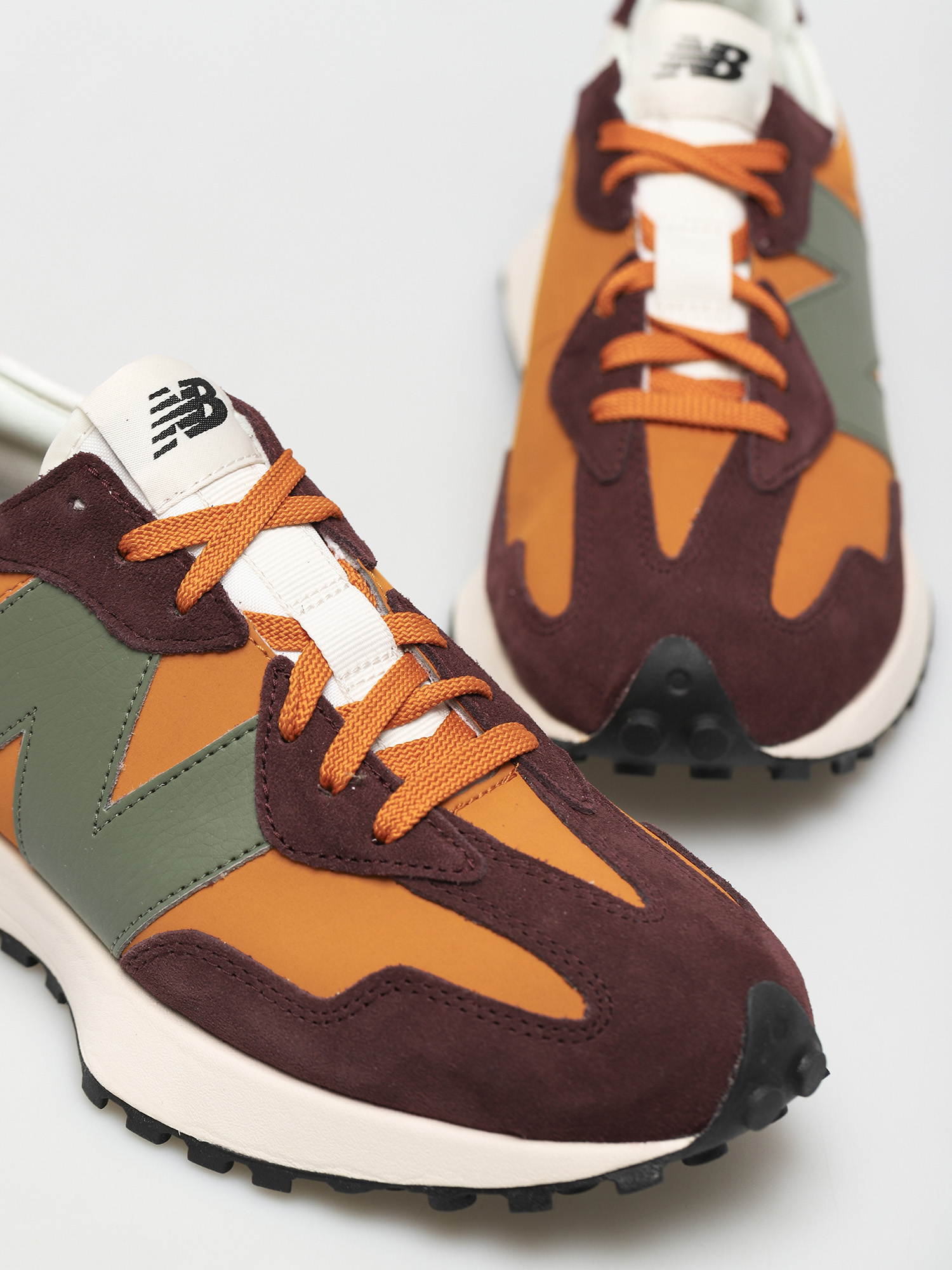 Buty New Balance 327 (madras orange)