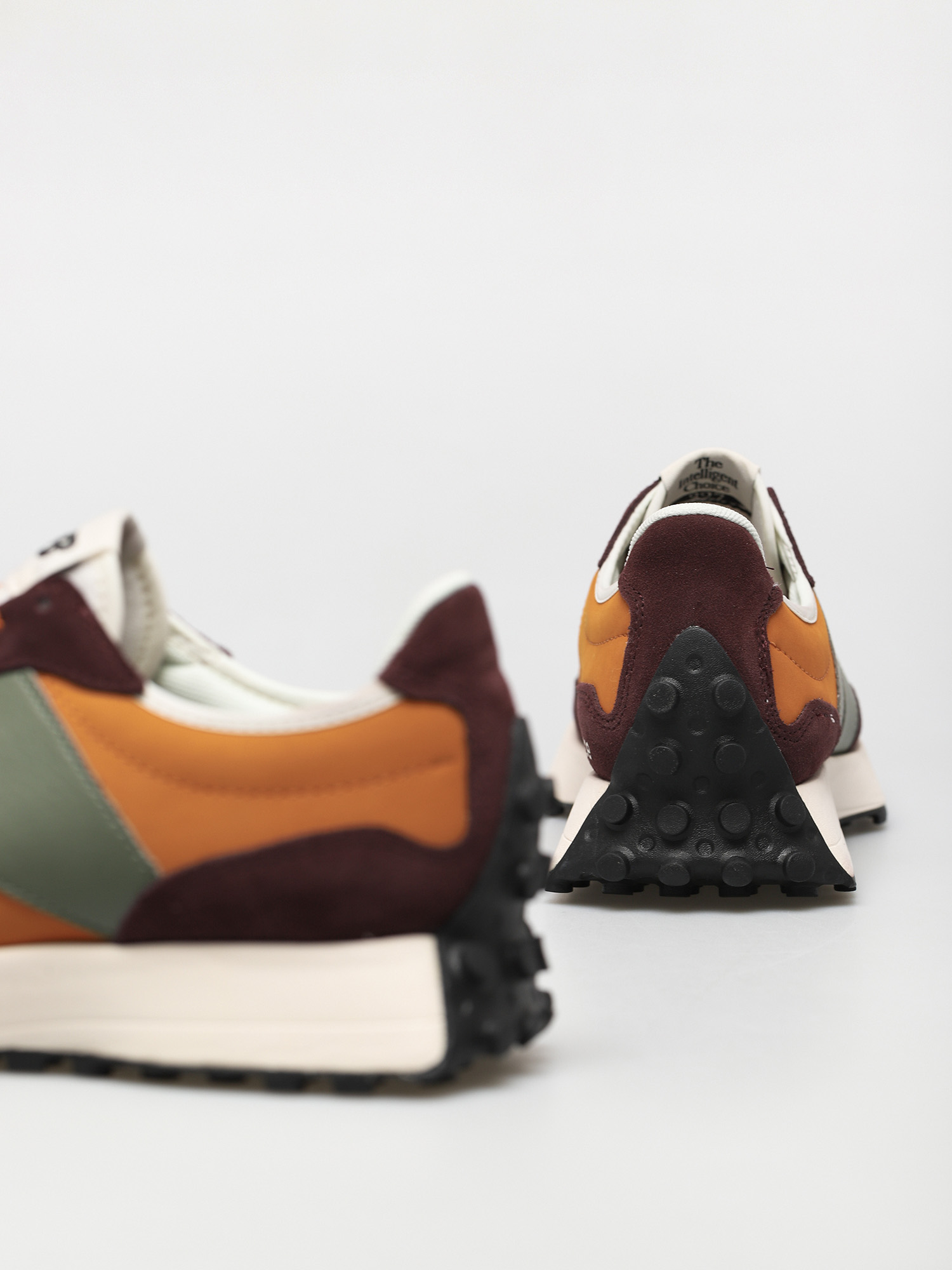 Buty New Balance 327 (madras orange)