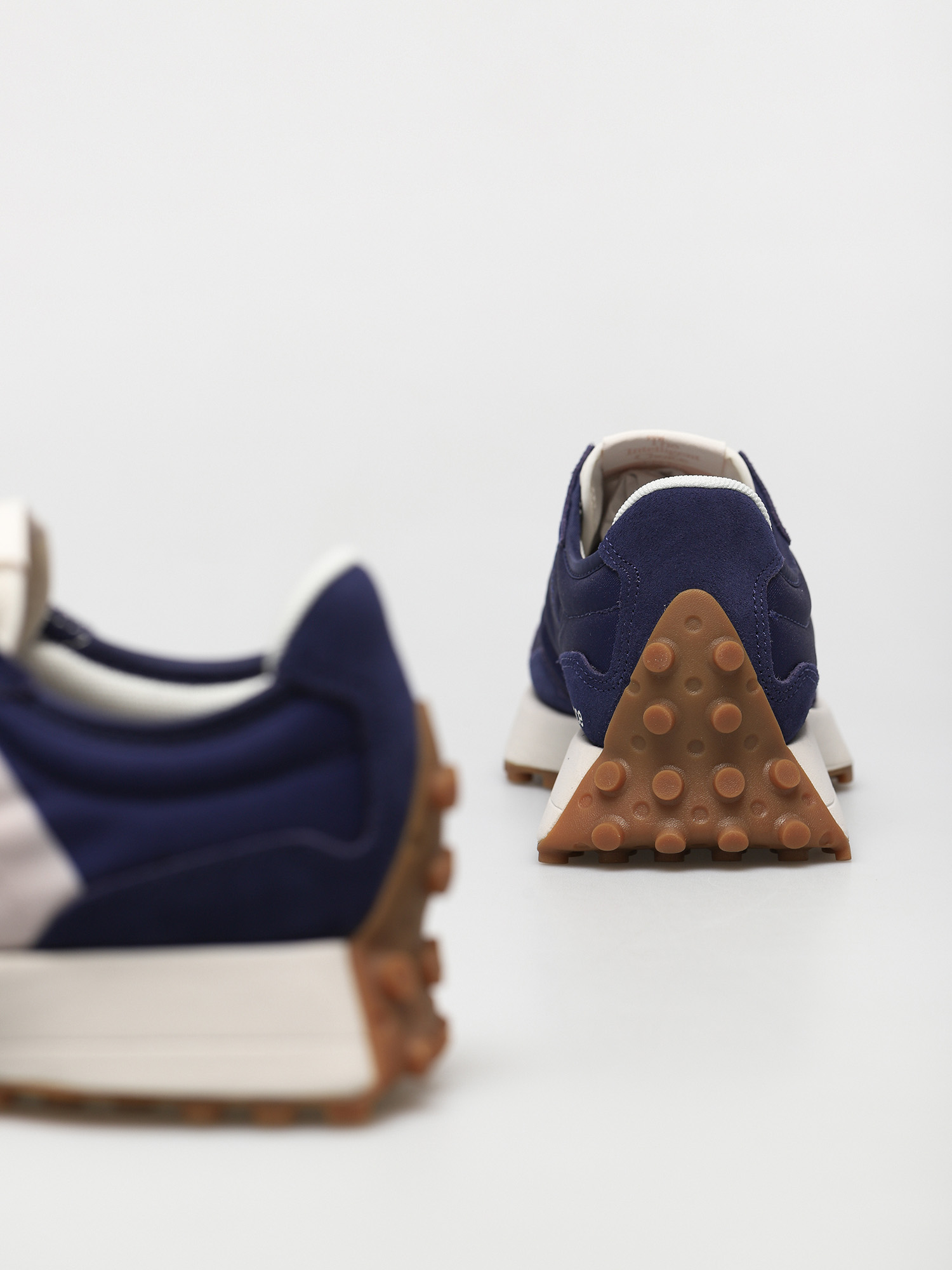 Buty New Balance 327 Wmn (blue)