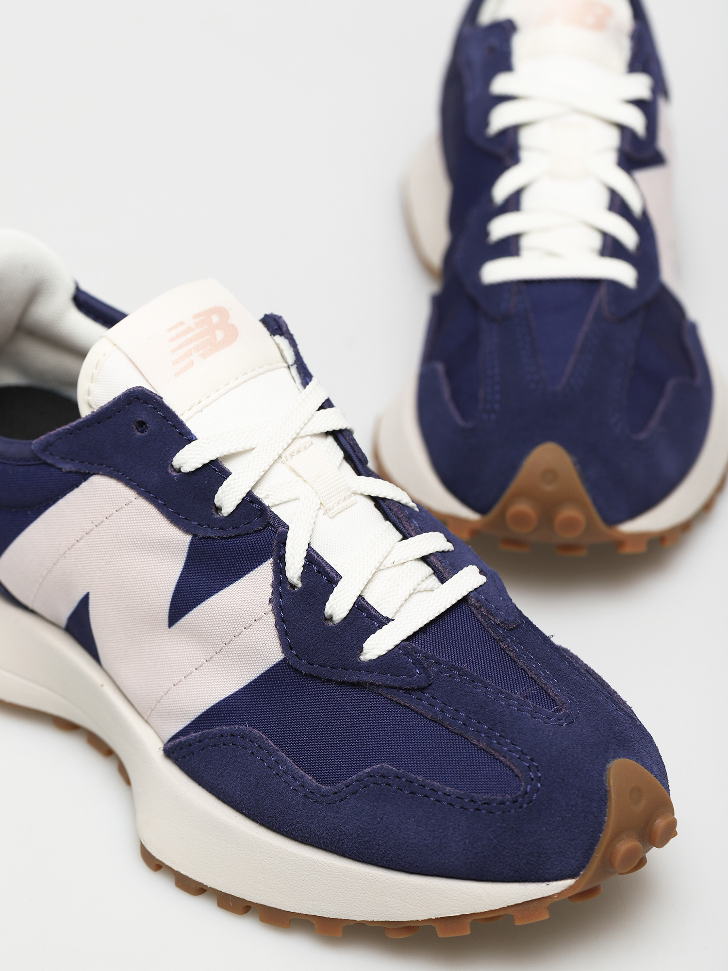 Buty New Balance 327 Wmn (blue)