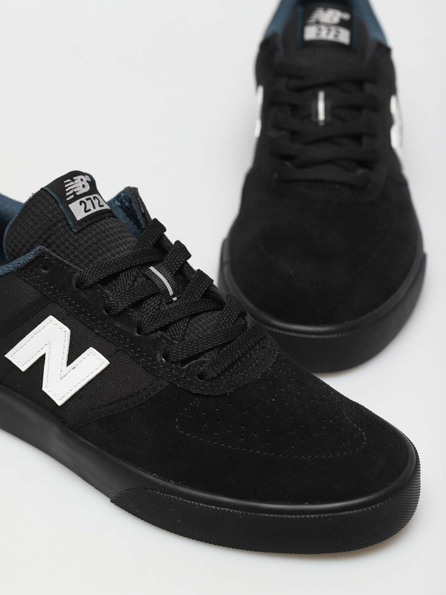 Buty New Balance 272 (black/white)