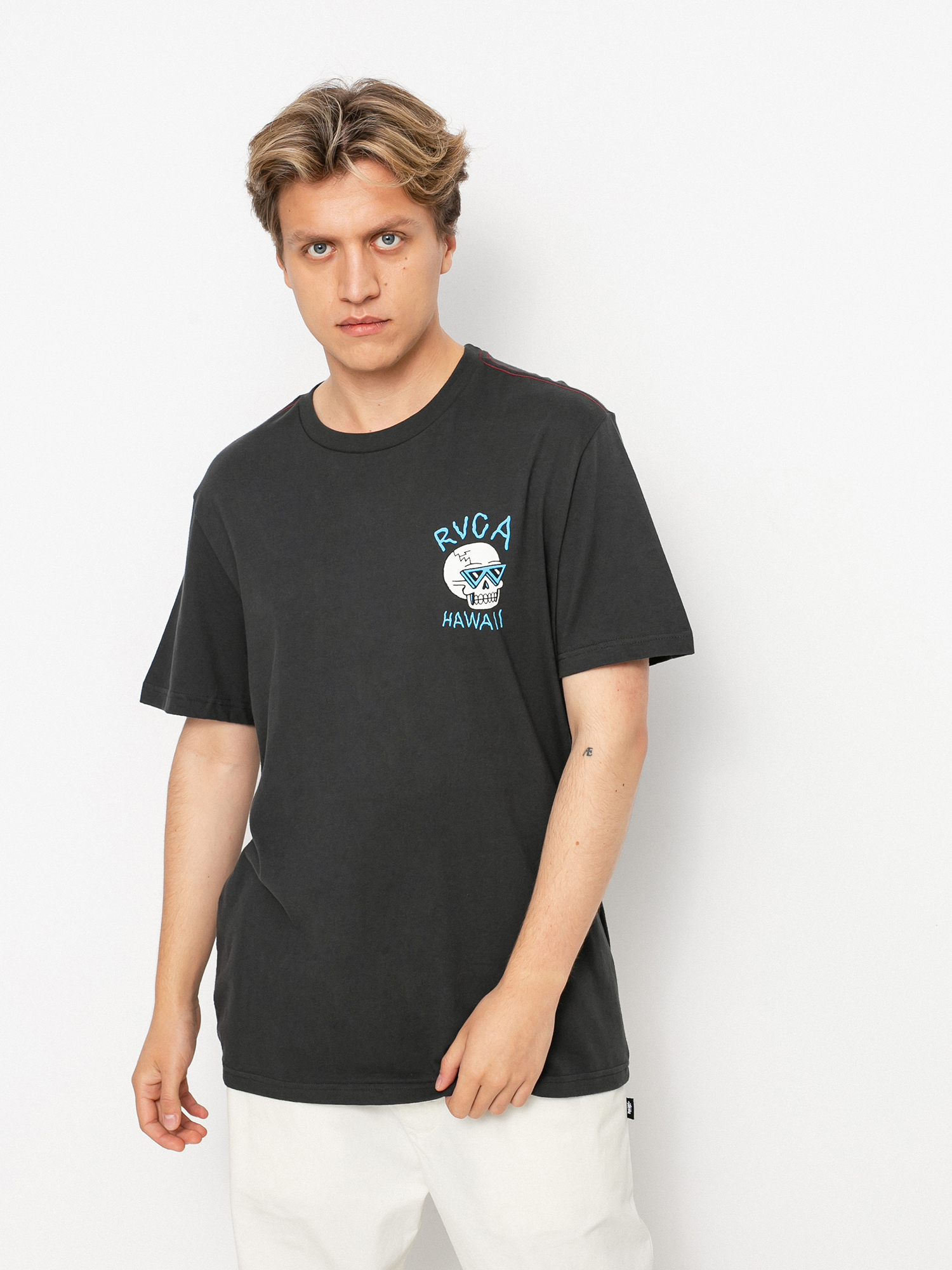 T-shirt RVCA Skull Bowl (pirate black)