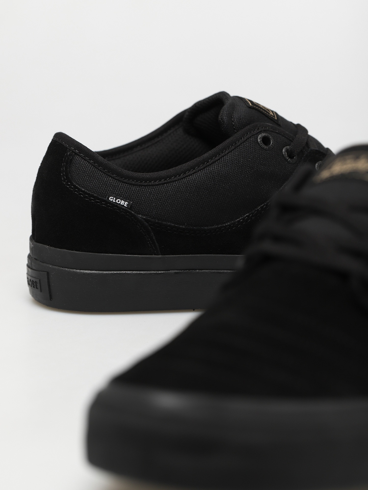 Buty Globe Mahalo Plus (black/black wrap)
