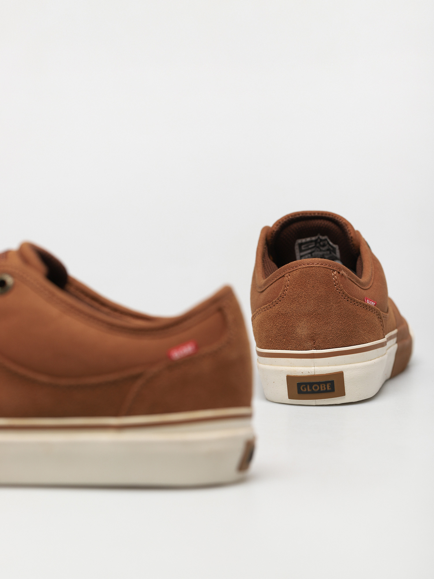 Buty Globe Mahalo Plus (tobacco/antique)