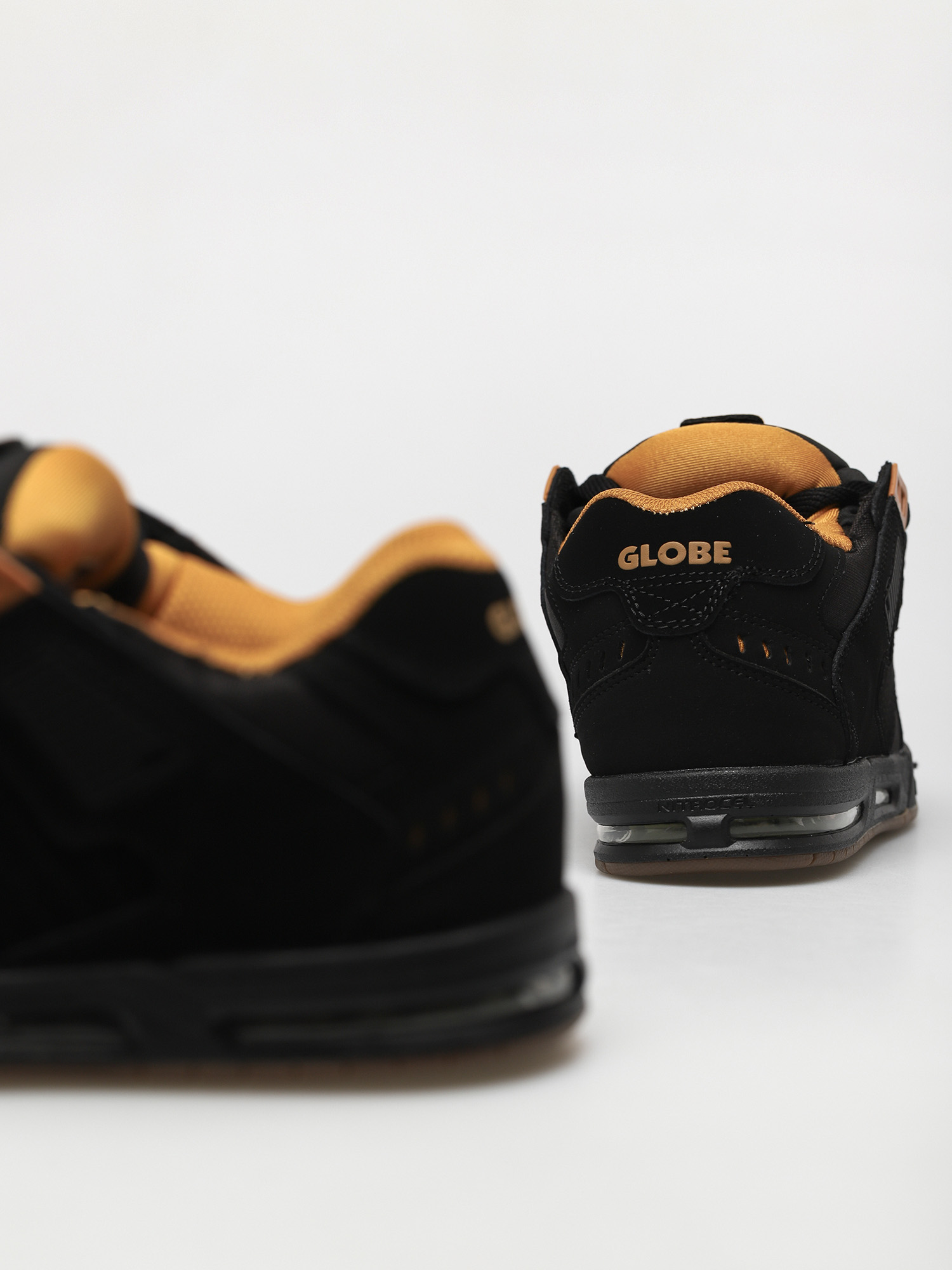 Buty Globe Sabre (black/toffee)