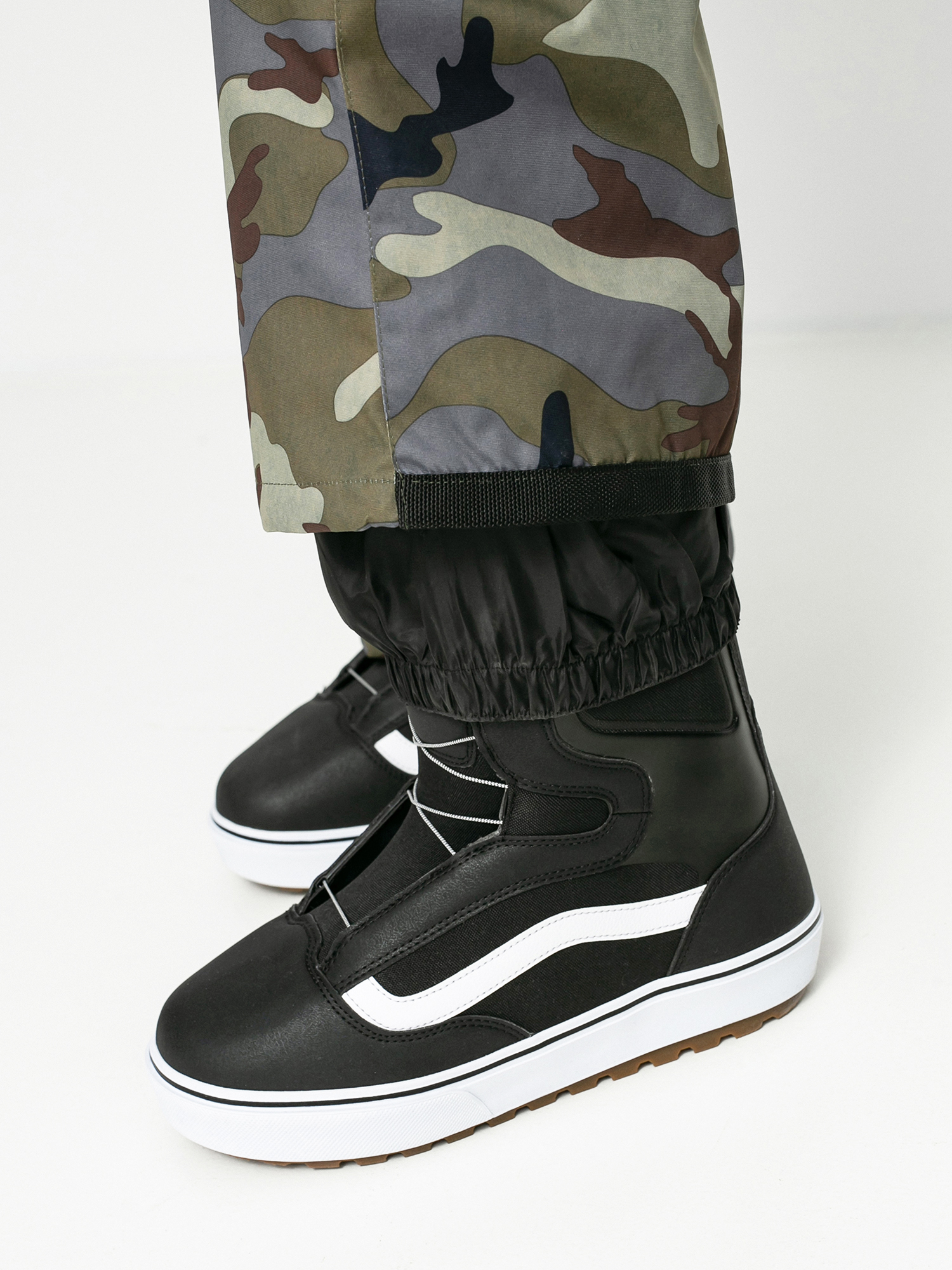 Męskie Spodnie snowboardowe DC Docile Bib (woodland camo castlerock)