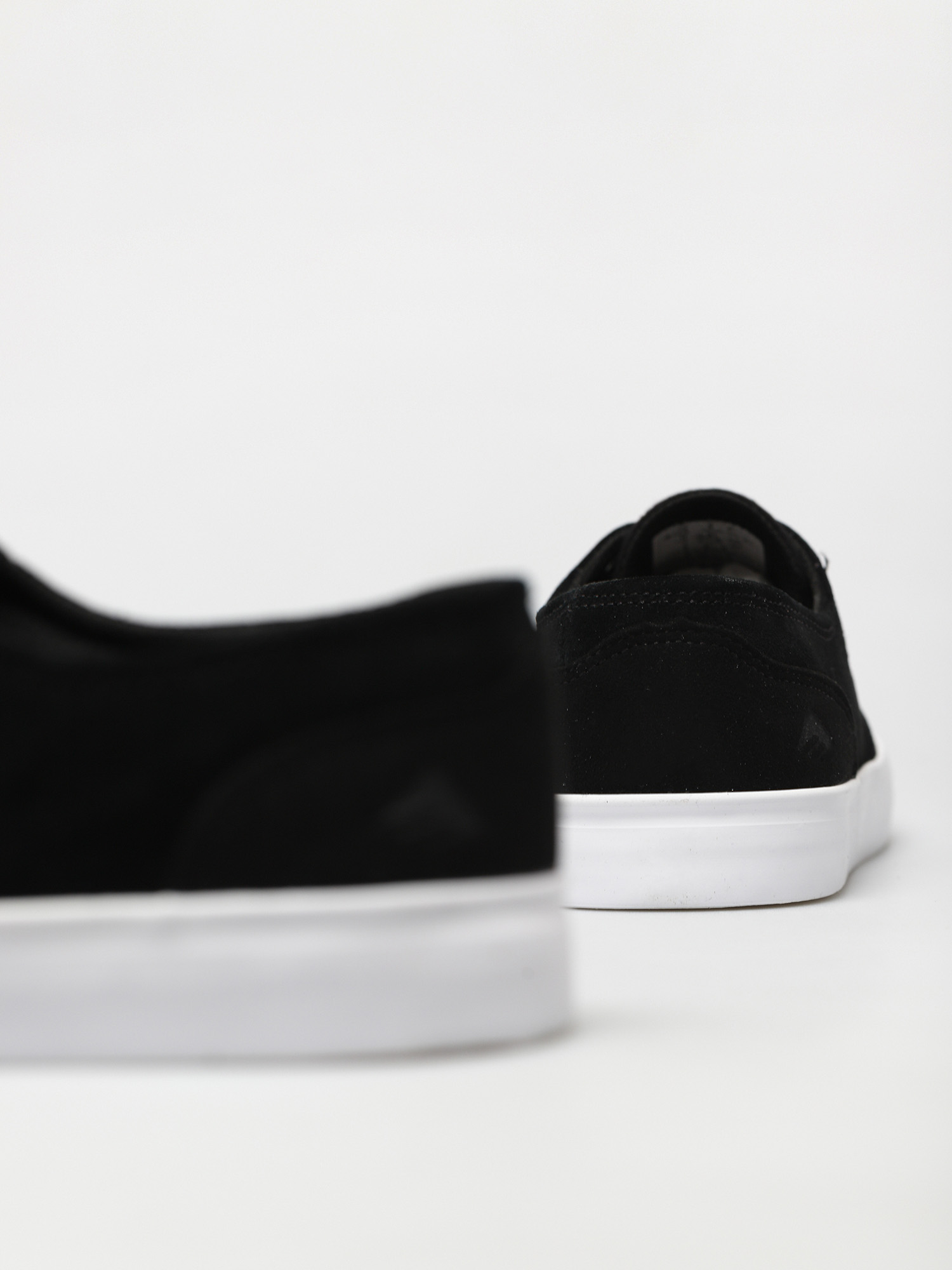 Buty Emerica The Romero Laced (black/white/gum)