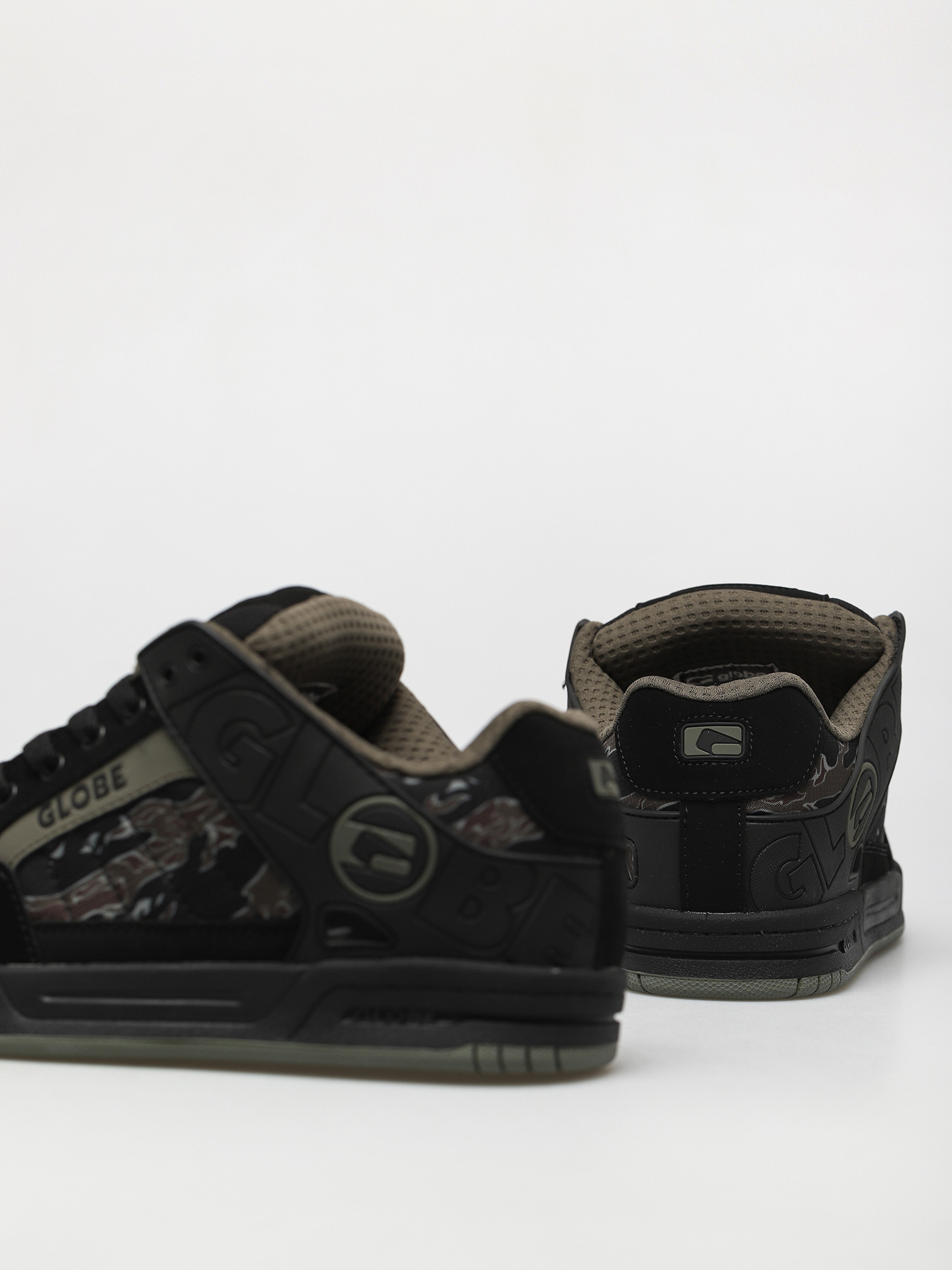 Buty Globe Tilt (black/tiger camo)