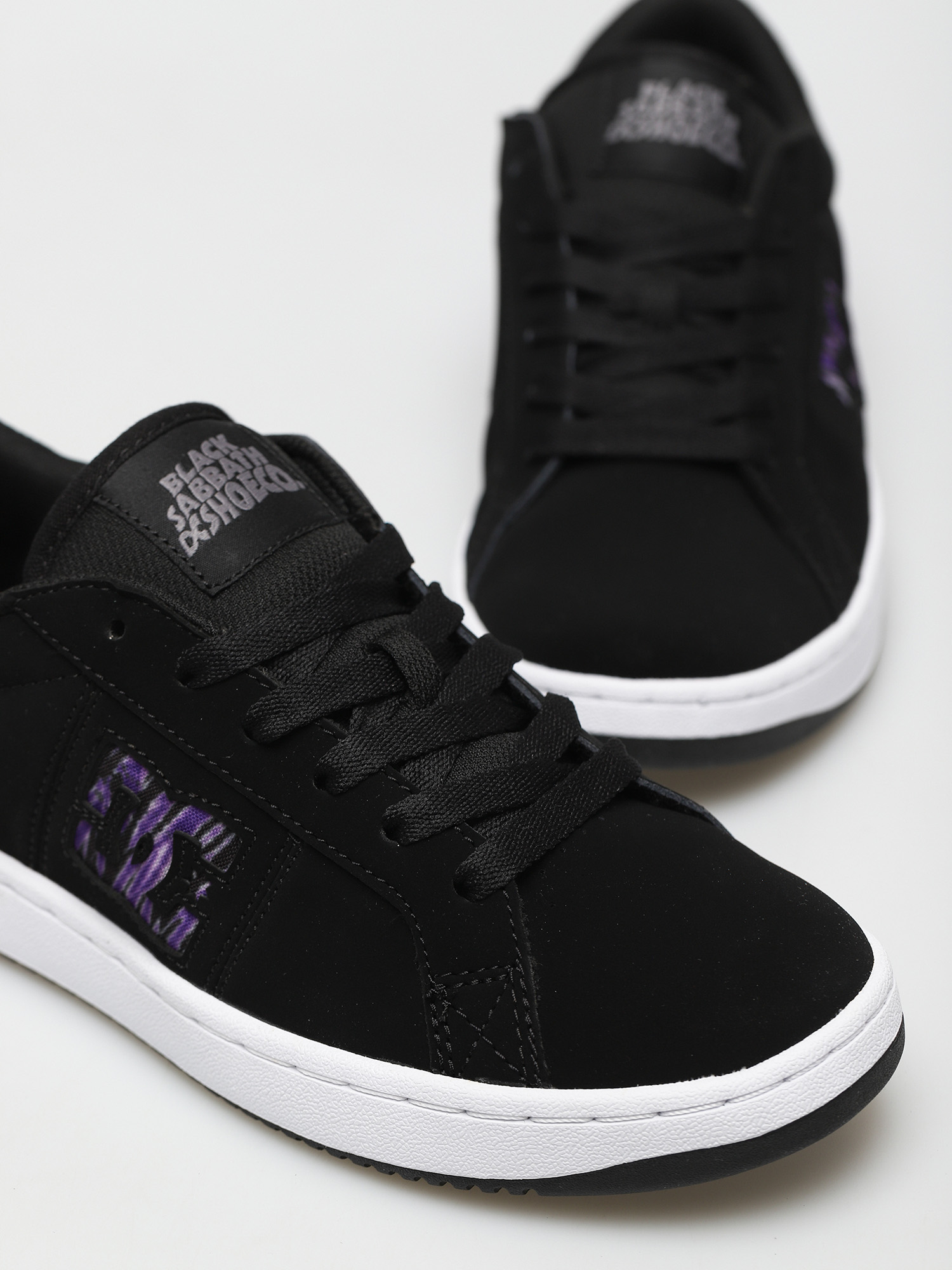 Buty DC X Black Sabbath Striker (black/white/purple)