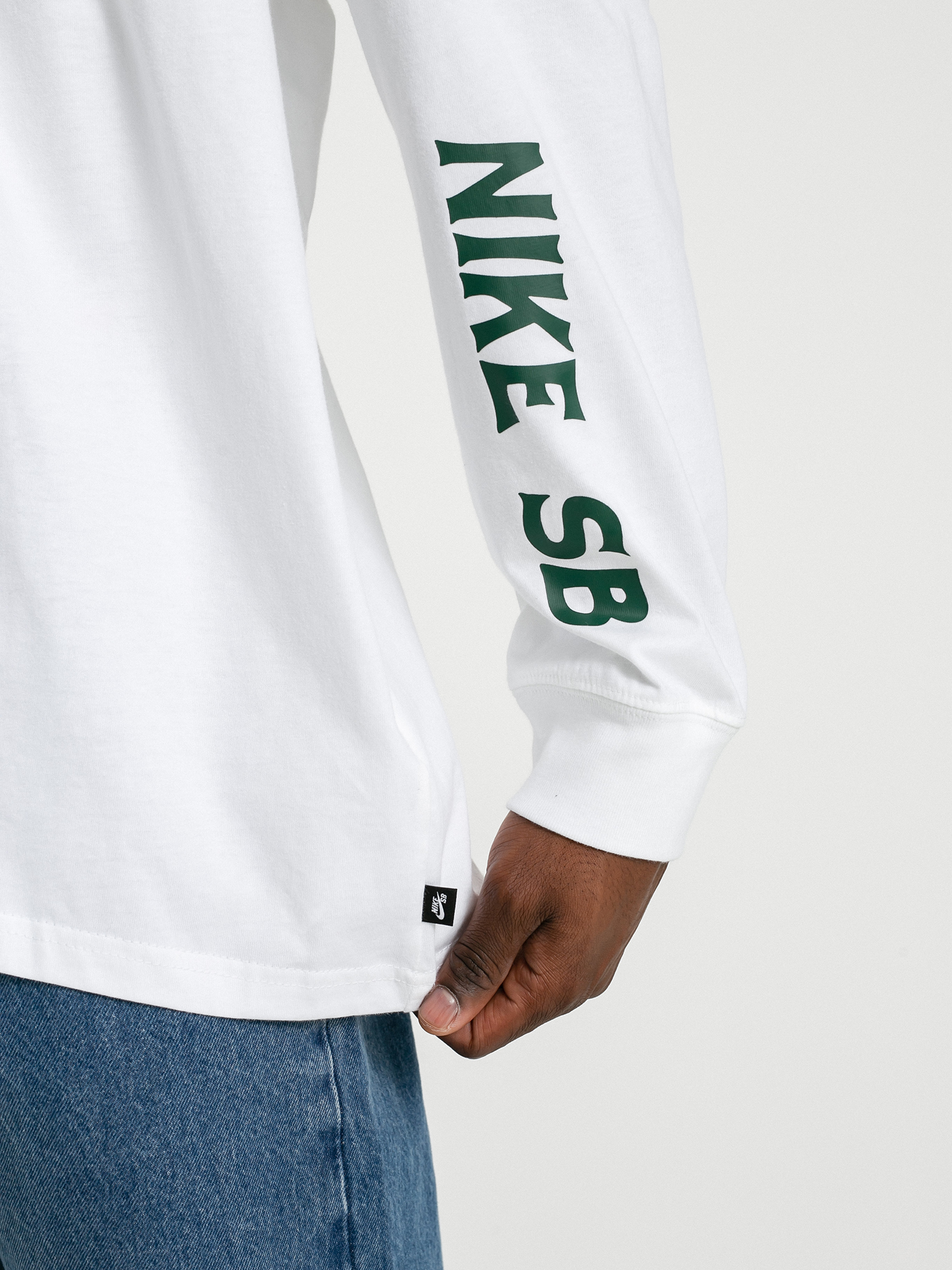 Longlseeve Nike SB Snaked (white)
